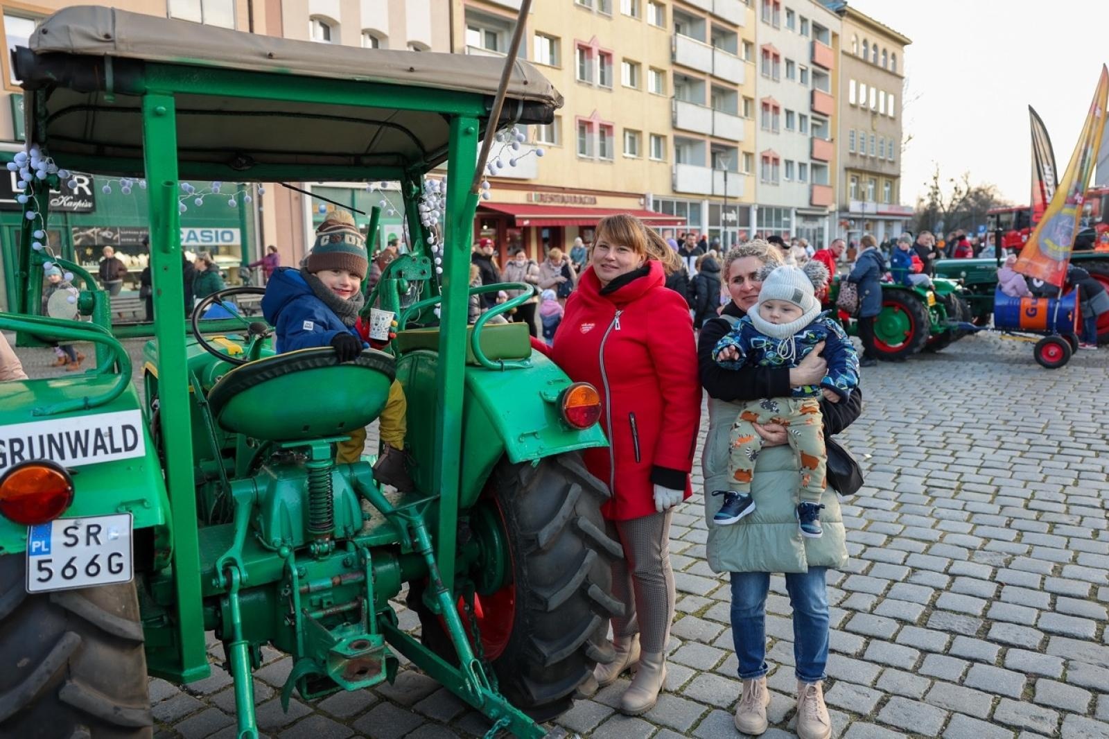 Zdjęcie w galerii na portalu naszraciborz.pl: 33. finał Wielkiej Orkiestry Świątecznej Pomocy za nami. Zobaczmy, jak wyglądał w Raciborzu wiadomości z regionu