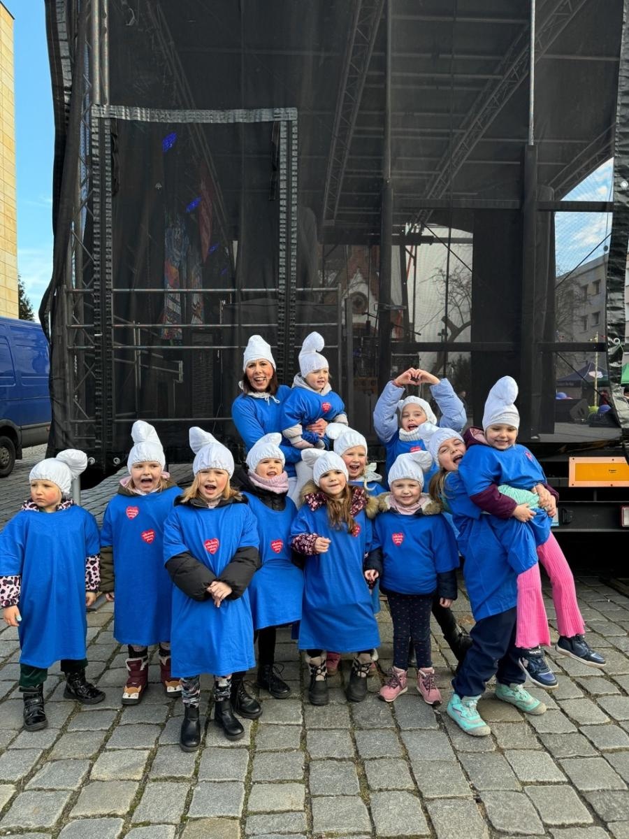 Zdjęcie w galerii na portalu naszraciborz.pl: 33. finał Wielkiej Orkiestry Świątecznej Pomocy za nami. Zobaczmy, jak wyglądał w Raciborzu wiadomości z regionu