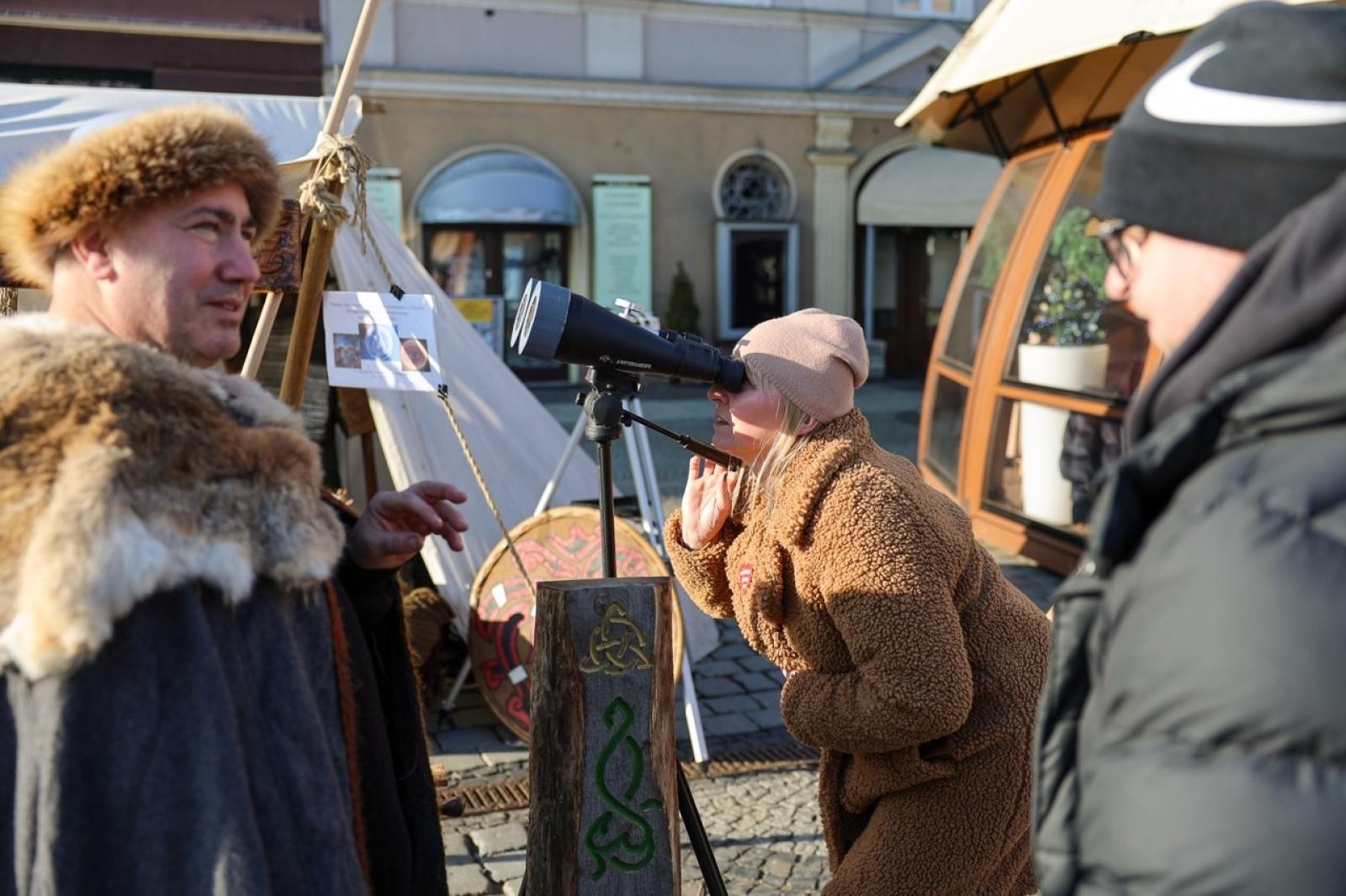 Zdjęcie w galerii na portalu naszraciborz.pl: 33. finał Wielkiej Orkiestry Świątecznej Pomocy za nami. Zobaczmy, jak wyglądał w Raciborzu wiadomości z regionu