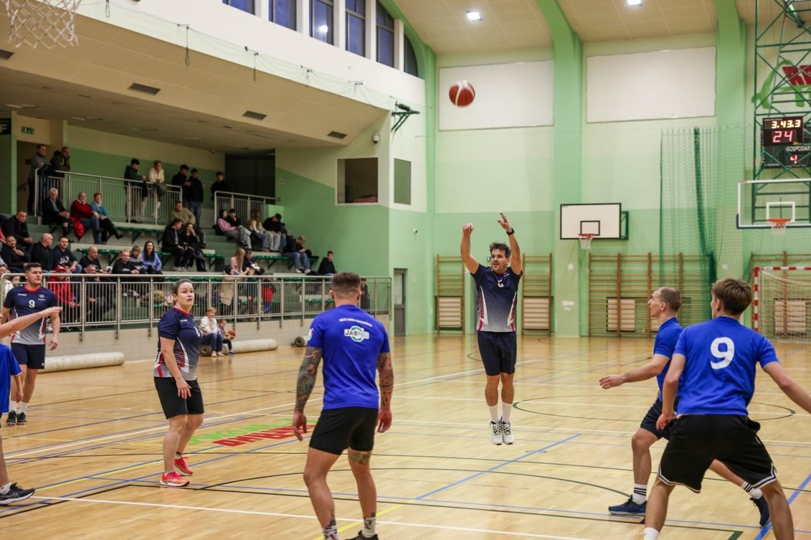 Zdjęcie w galerii na portalu naszraciborz.pl: 33. finał Wielkiej Orkiestry Świątecznej Pomocy za nami. Zobaczmy, jak wyglądał w Raciborzu wiadomości z regionu