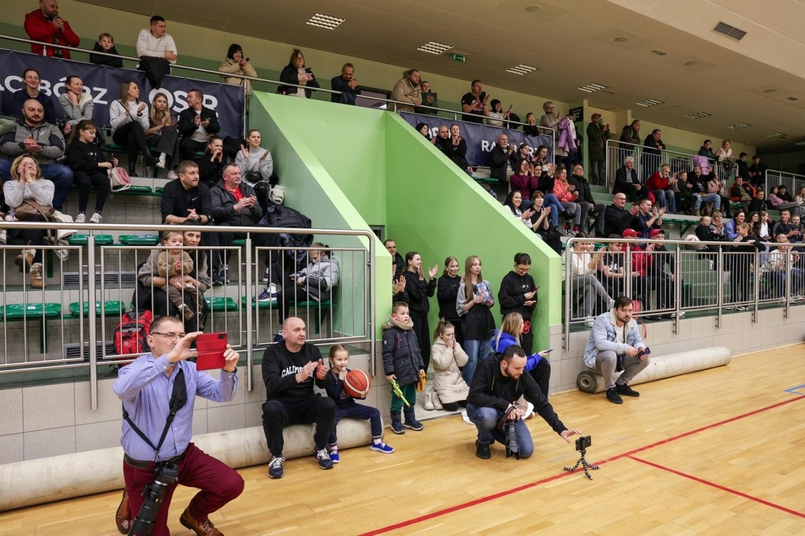 Zdjęcie w galerii na portalu naszraciborz.pl: 33. finał Wielkiej Orkiestry Świątecznej Pomocy za nami. Zobaczmy, jak wyglądał w Raciborzu wiadomości z regionu