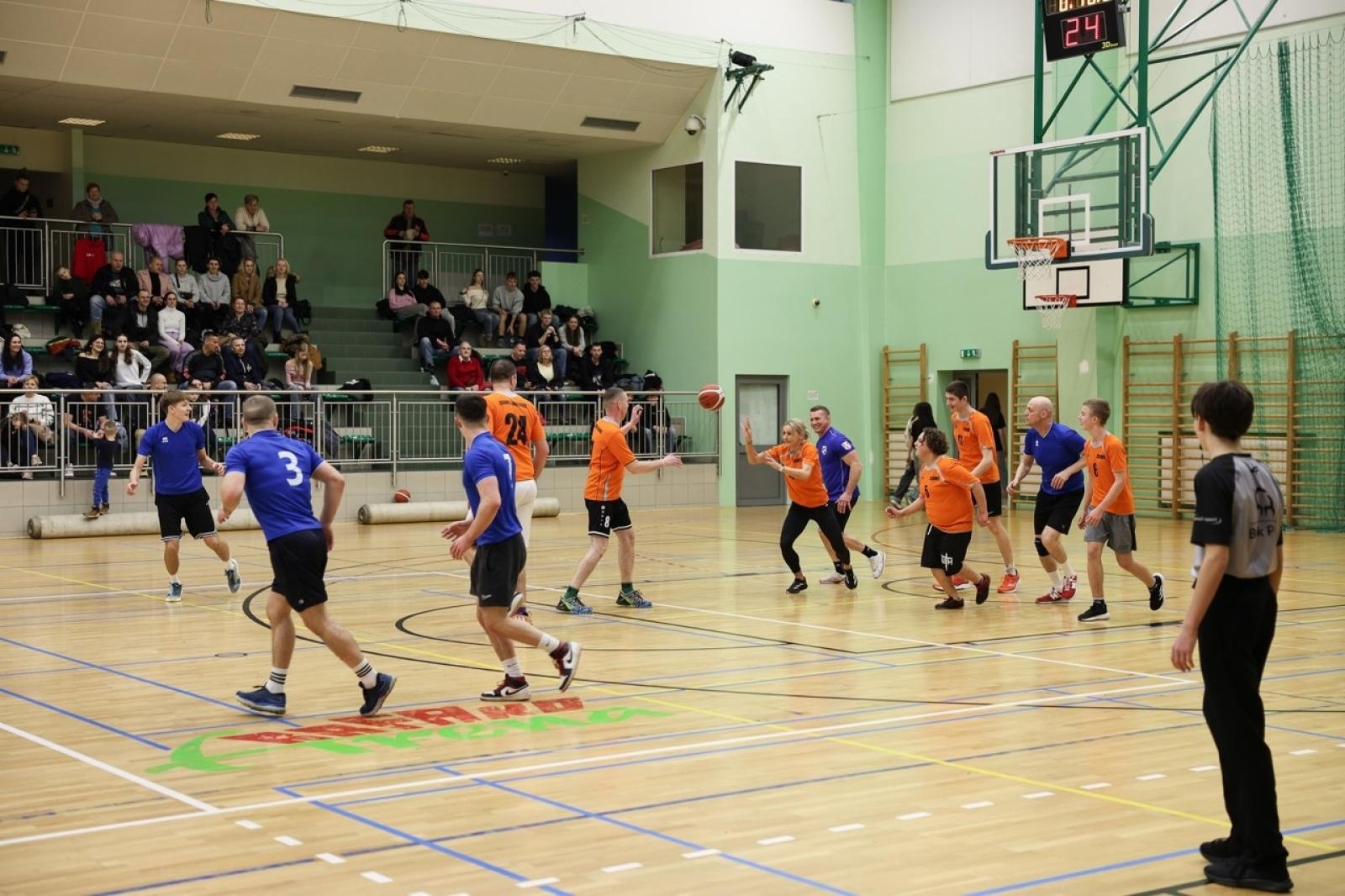 Zdjęcie w galerii na portalu naszraciborz.pl: 33. finał Wielkiej Orkiestry Świątecznej Pomocy za nami. Zobaczmy, jak wyglądał w Raciborzu wiadomości z regionu