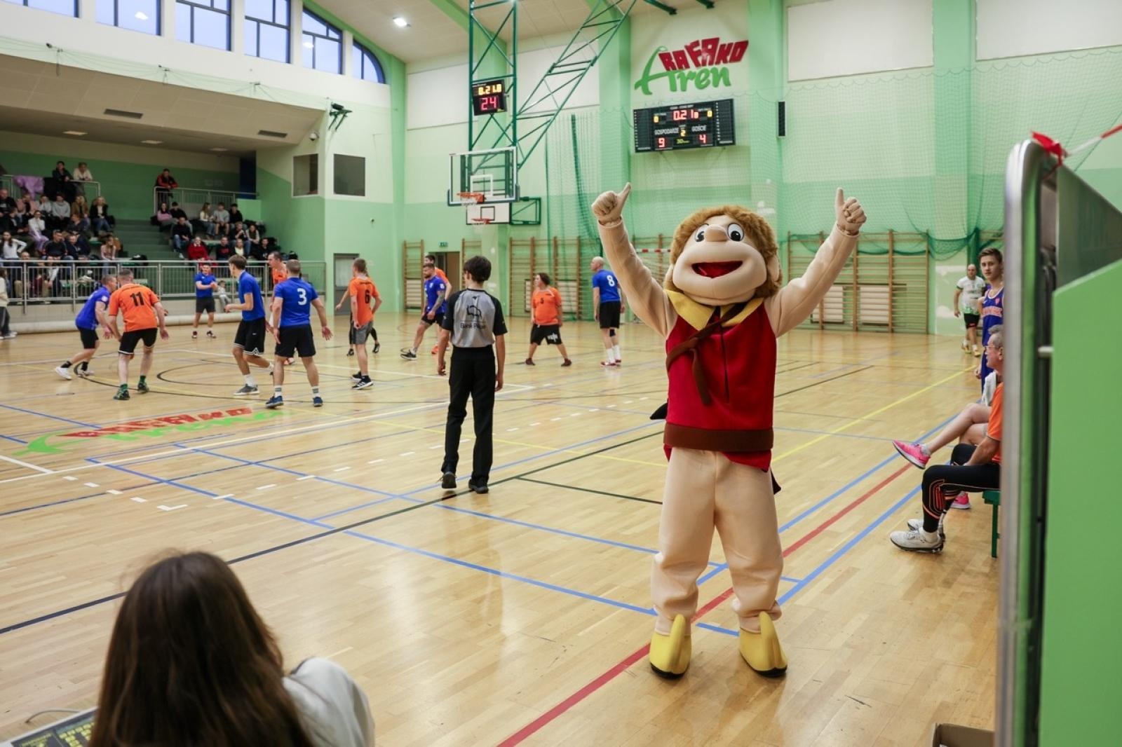 Zdjęcie w galerii na portalu naszraciborz.pl: 33. finał Wielkiej Orkiestry Świątecznej Pomocy za nami. Zobaczmy, jak wyglądał w Raciborzu wiadomości z regionu