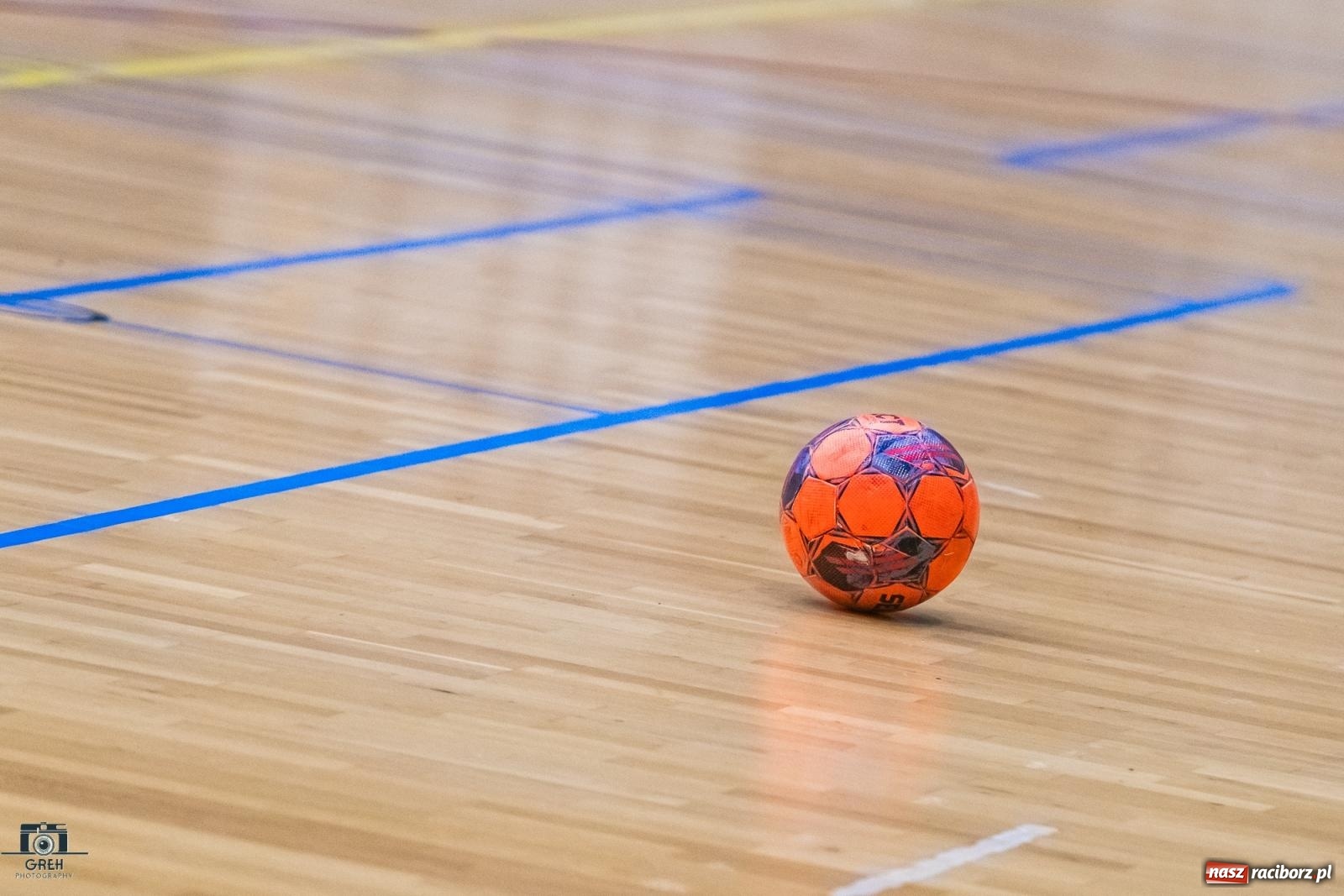 Zdjęcie w galerii na portalu naszraciborz.pl: Sobota w HLPN. Piłka lądowała w siatce prawie trzydzieści razy [FOTO] wiadomości z regionu