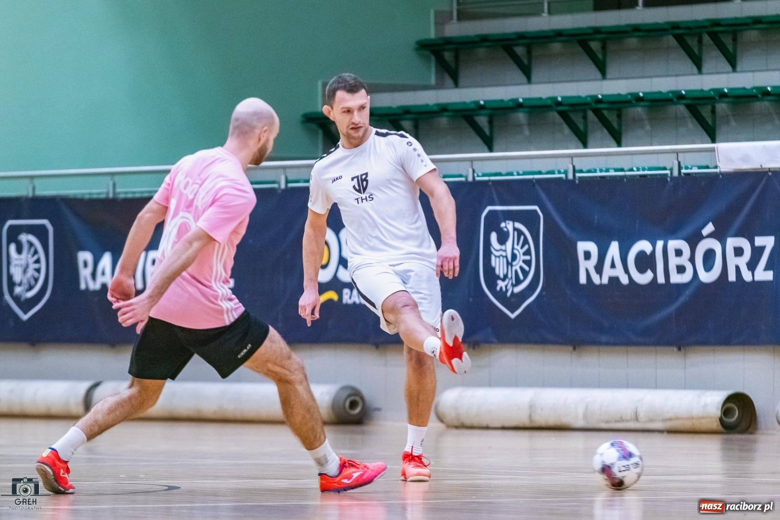 Zdjęcie w galerii na portalu naszraciborz.pl: Sobota w HLPN. Piłka lądowała w siatce prawie trzydzieści razy [FOTO] wiadomości z regionu