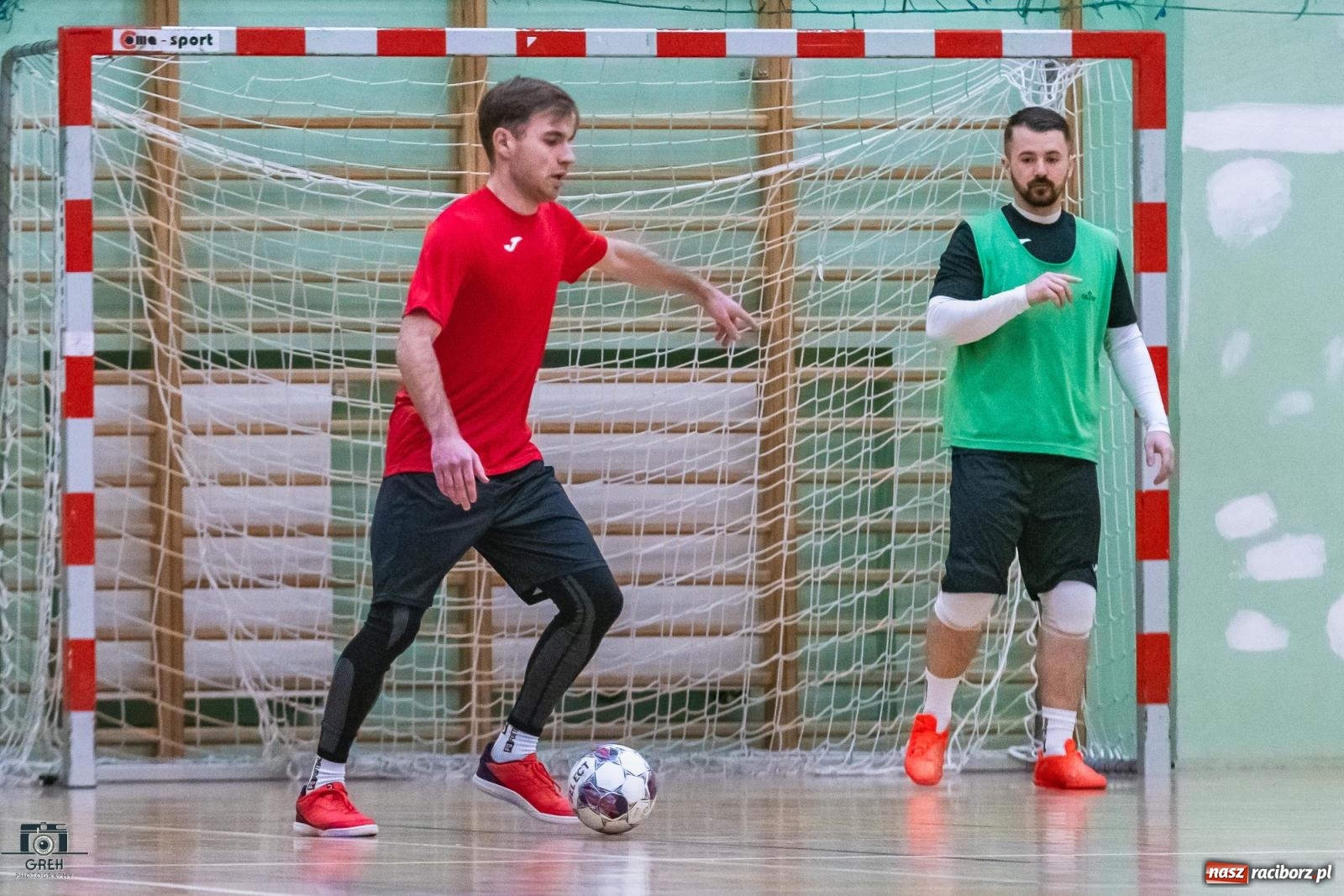 Zdjęcie w galerii na portalu naszraciborz.pl: Sobota w HLPN. Piłka lądowała w siatce prawie trzydzieści razy [FOTO] wiadomości z regionu