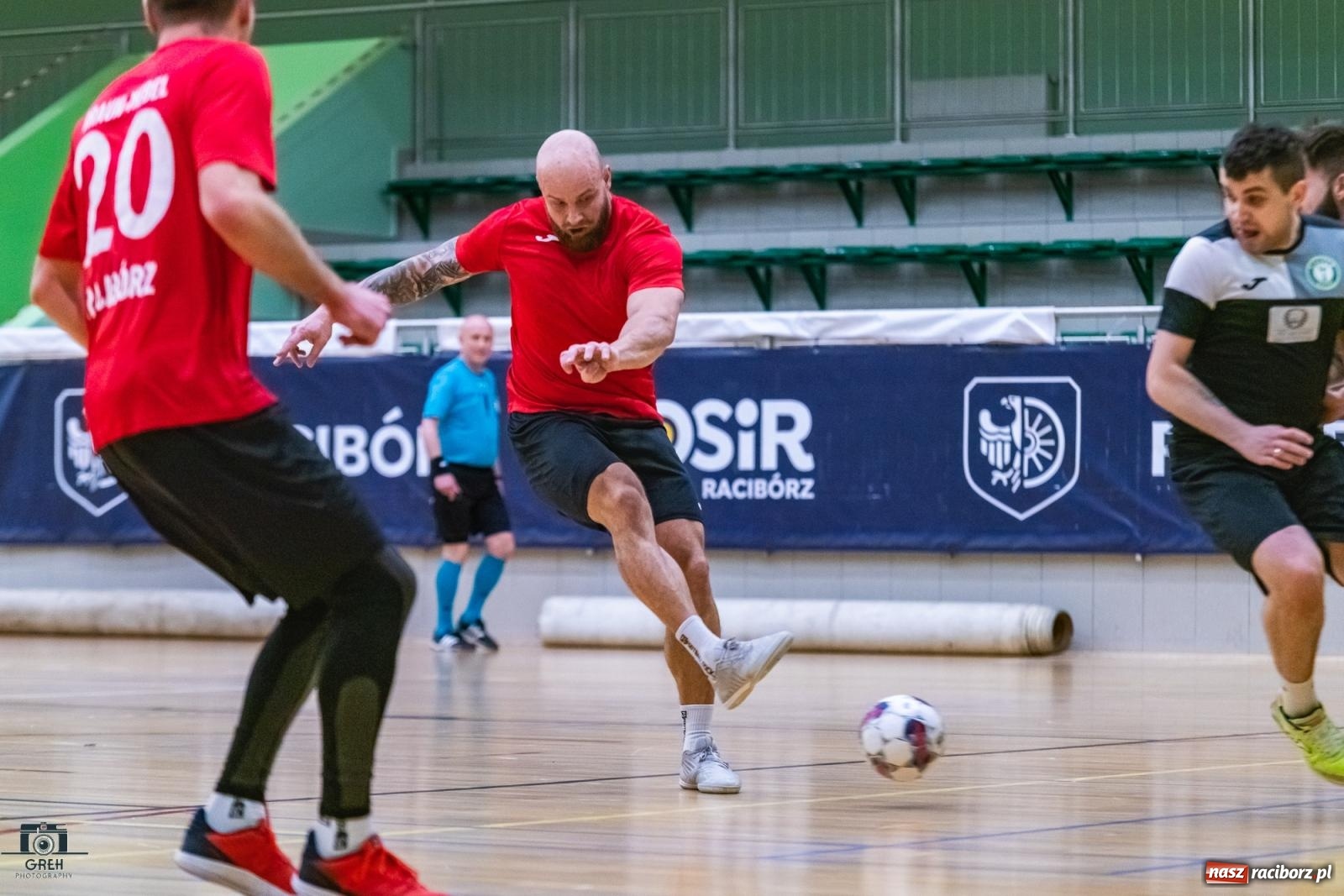 Zdjęcie w galerii na portalu naszraciborz.pl: Sobota w HLPN. Piłka lądowała w siatce prawie trzydzieści razy [FOTO] wiadomości z regionu