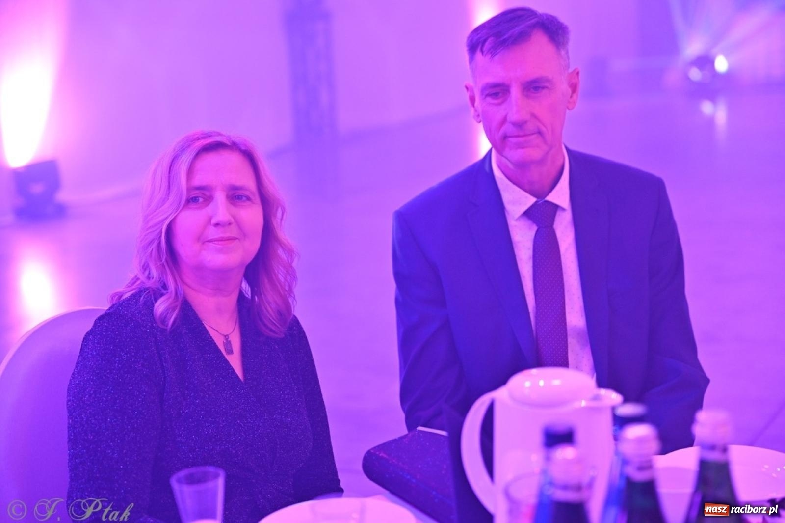 Zdjęcie w galerii na portalu naszraciborz.pl: Gala Przedsiębiorczości w Pietrowicach Wielkich. Statuetki dla lokalnych liderów biznesu wiadomości z regionu