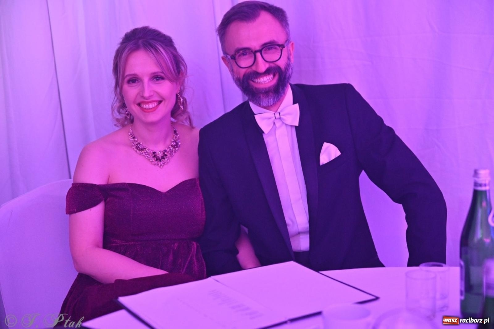 Zdjęcie w galerii na portalu naszraciborz.pl: Gala Przedsiębiorczości w Pietrowicach Wielkich. Statuetki dla lokalnych liderów biznesu wiadomości z regionu