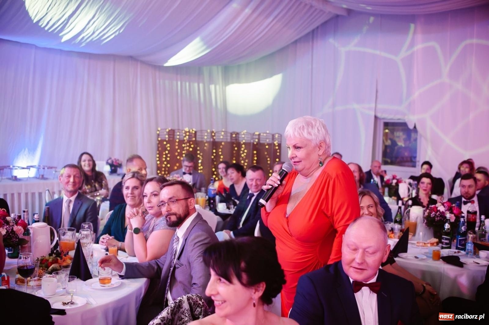 Zdjęcie w galerii na portalu naszraciborz.pl: Gala Przedsiębiorczości w Pietrowicach Wielkich. Statuetki dla lokalnych liderów biznesu wiadomości z regionu