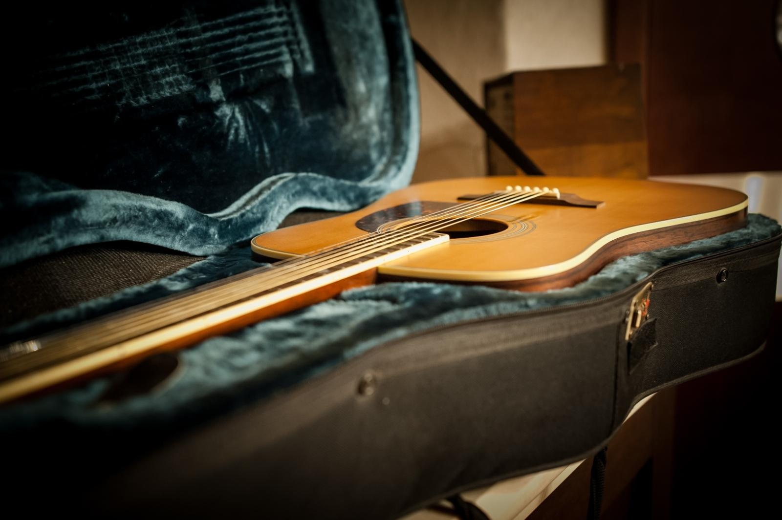 Zdjęcie w galerii na portalu naszraciborz.pl: Gospelblues evening w raciborskim Zamku Piastowskim. Fani bluesa wypełnili piwnicę słodowni wiadomości z regionu