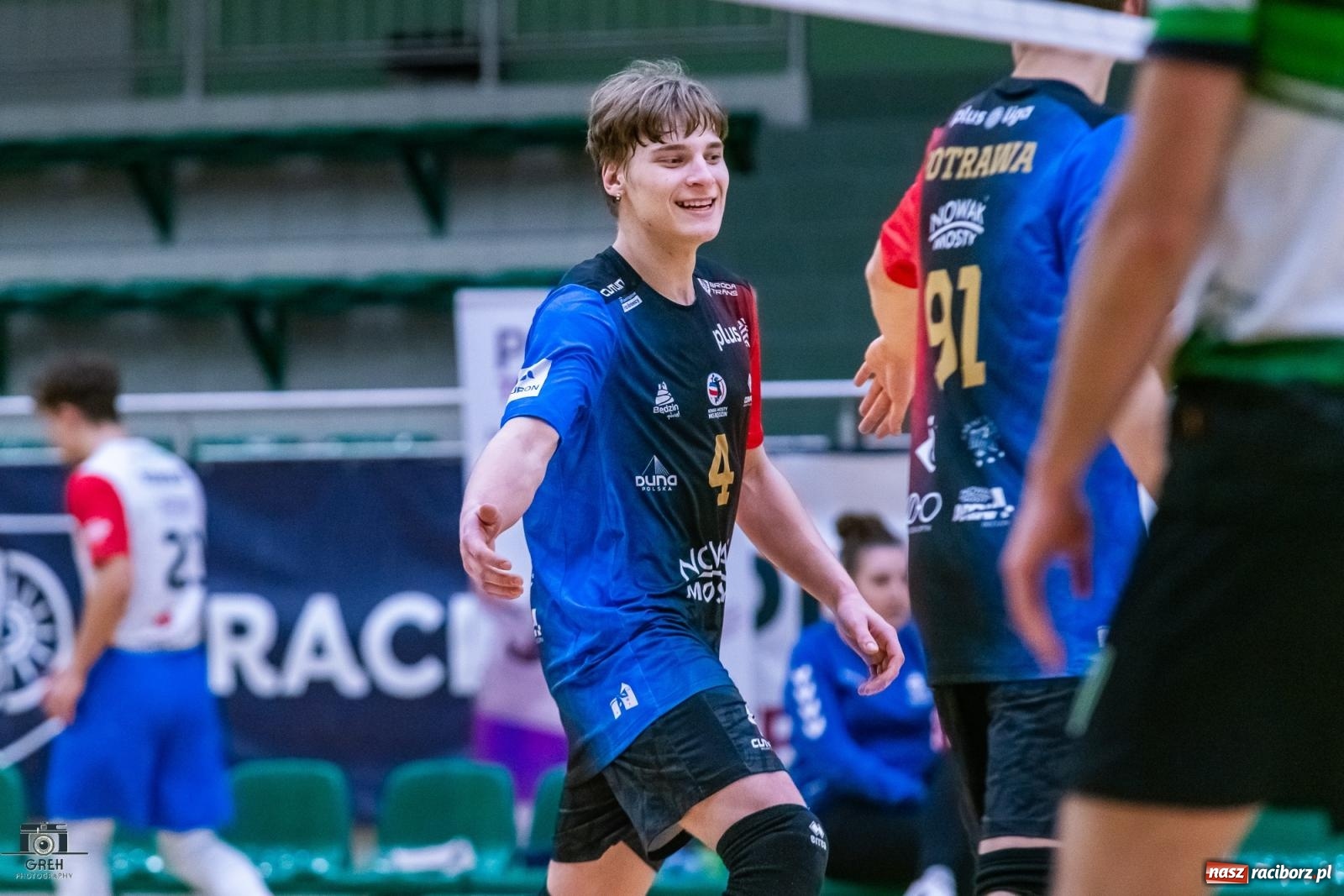 Zdjęcie w galerii na portalu naszraciborz.pl: Outsider pokonany, komplet punktów zapisany [FOTO] wiadomości z regionu