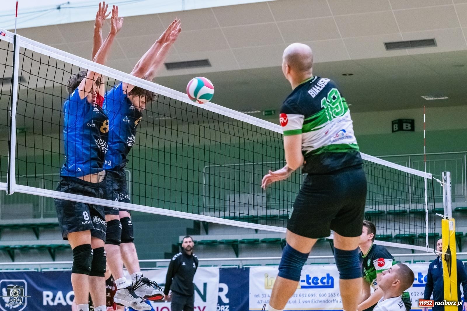 Zdjęcie w galerii na portalu naszraciborz.pl: Outsider pokonany, komplet punktów zapisany [FOTO] wiadomości z regionu