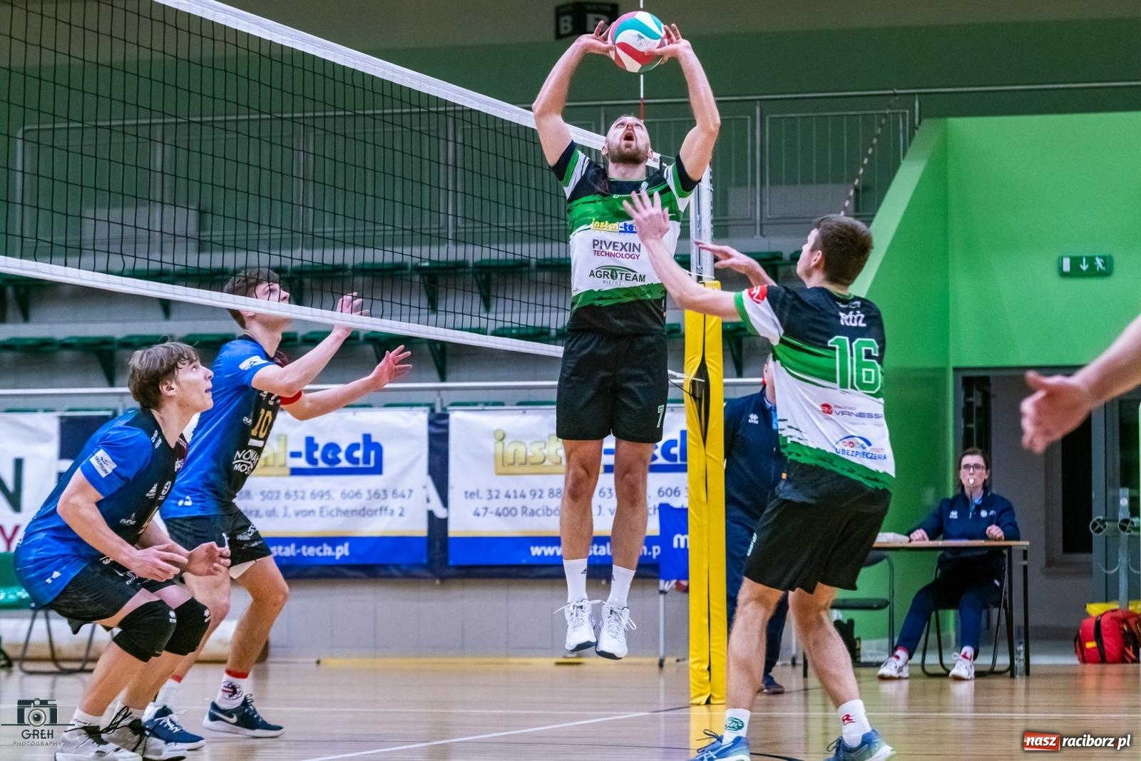 Zdjęcie w galerii na portalu naszraciborz.pl: Outsider pokonany, komplet punktów zapisany [FOTO] wiadomości z regionu