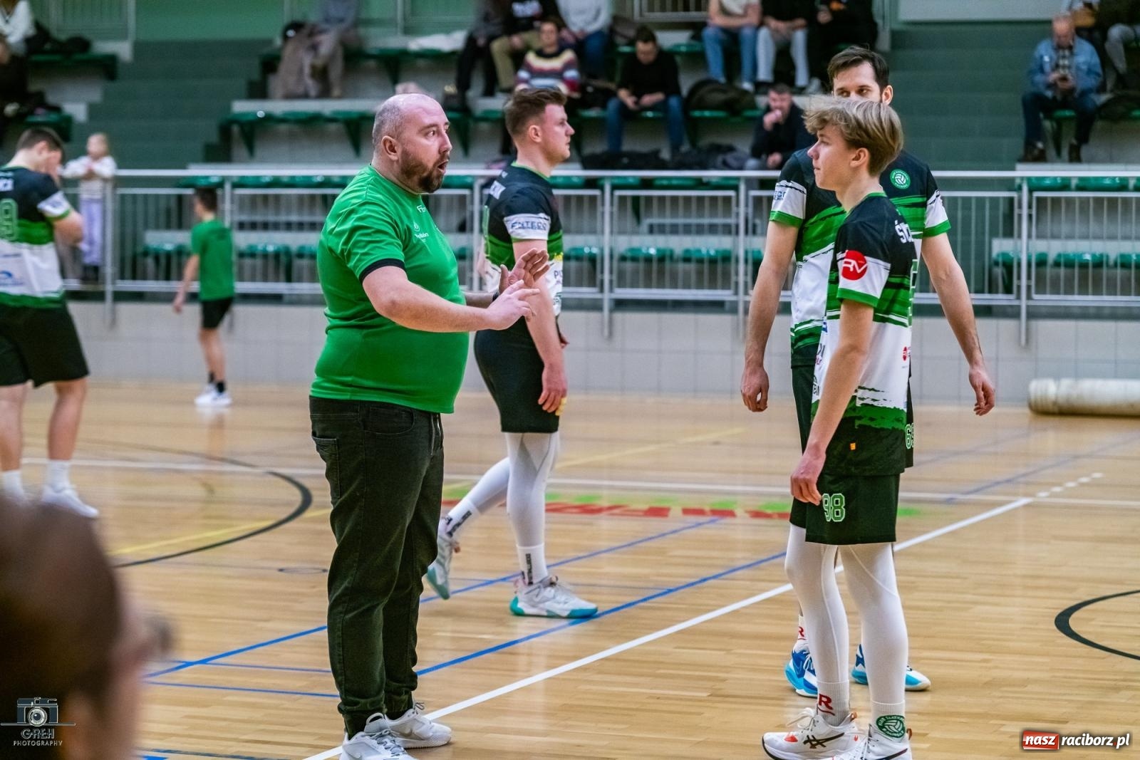 Zdjęcie w galerii na portalu naszraciborz.pl: Outsider pokonany, komplet punktów zapisany [FOTO] wiadomości z regionu