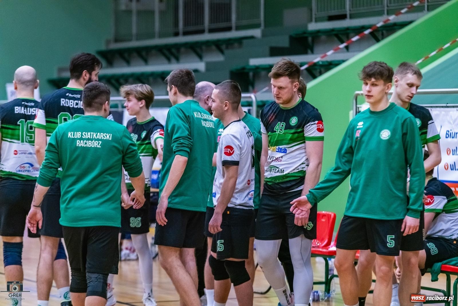 Zdjęcie w galerii na portalu naszraciborz.pl: Outsider pokonany, komplet punktów zapisany [FOTO] wiadomości z regionu