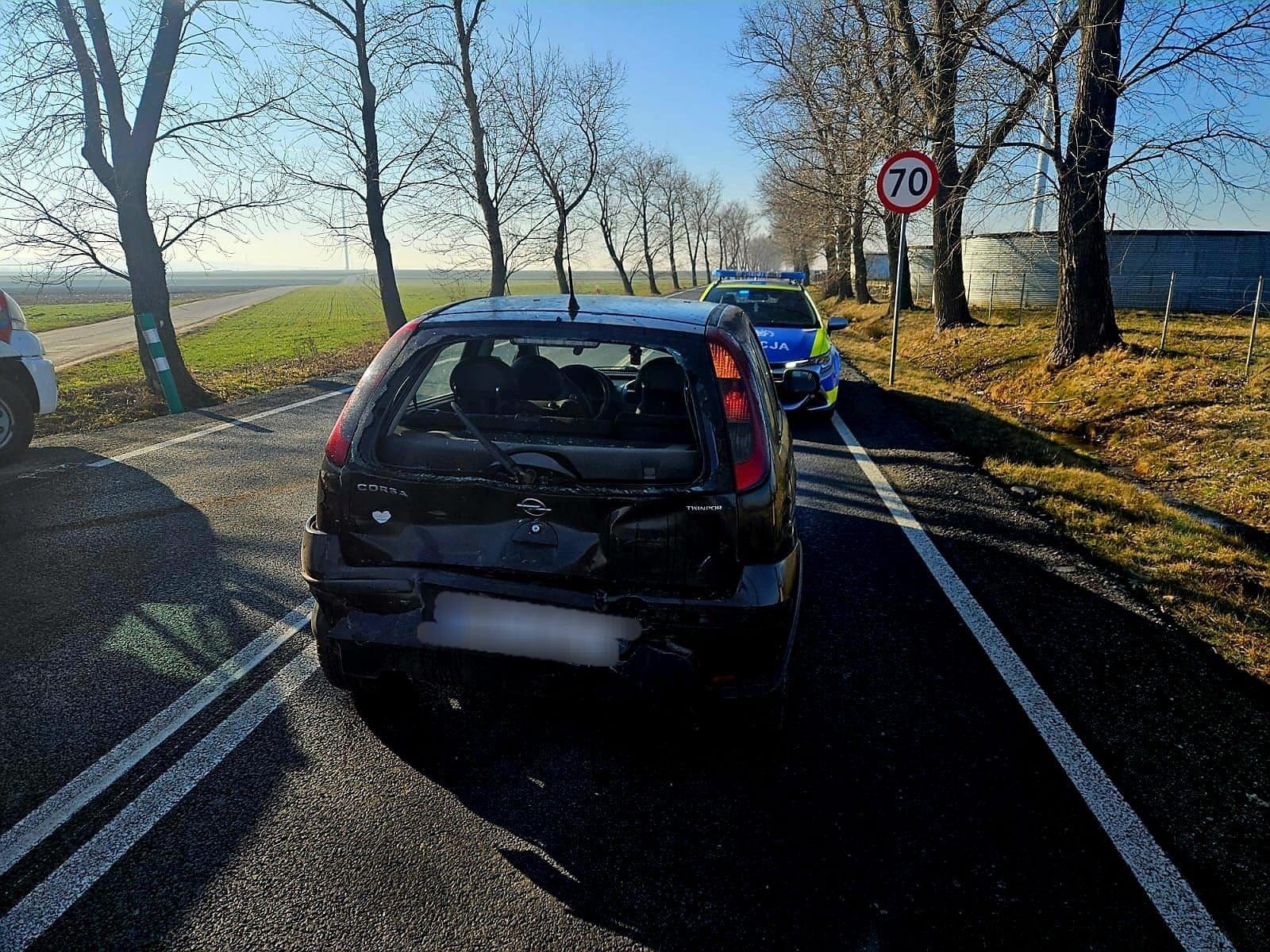Zdjęcie w galerii na portalu naszraciborz.pl: Jazda na zderzaku zakończona kolizją wiadomości z regionu