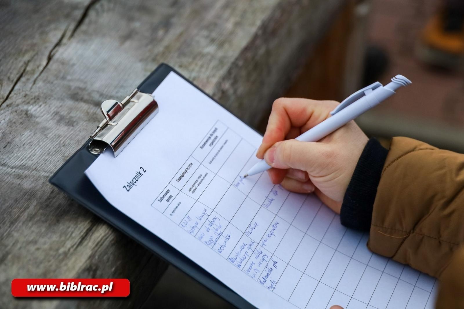 Zdjęcie w galerii na portalu naszraciborz.pl: Raciborska biblioteka dla klimatu wiadomości z regionu