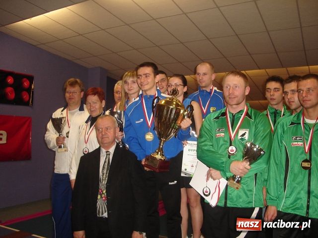 Zdjęcie w galerii na portalu naszraciborz.pl: Rozgrywki kręglarzy dobiegły końca wiadomości z regionu