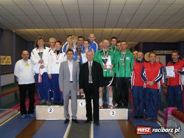 Zdjęcie w galerii na portalu naszraciborz.pl: Rozgrywki kręglarzy dobiegły końca wiadomości z regionu