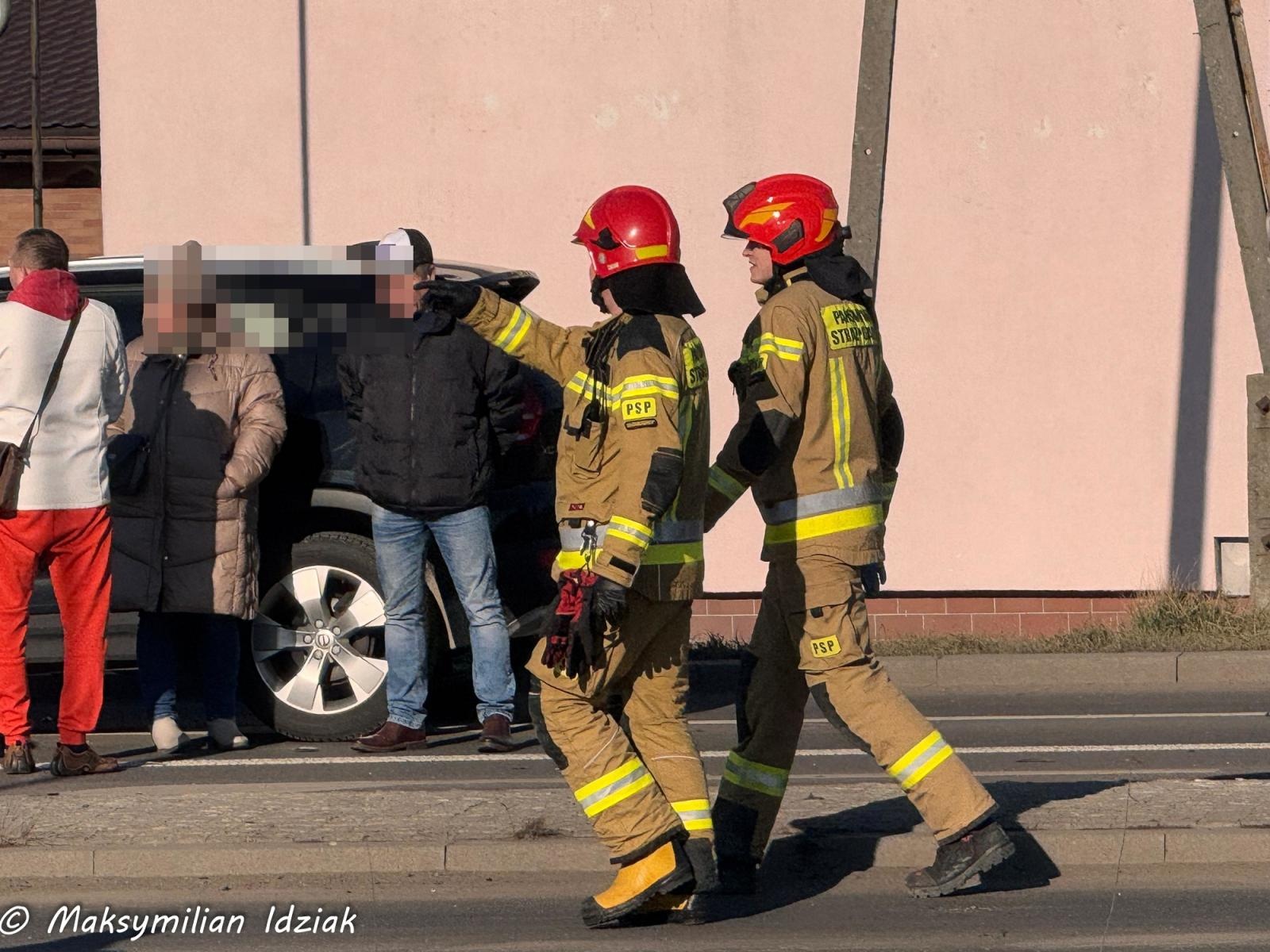 Zdjęcie w galerii na portalu naszraciborz.pl: Dachowanie na Rybnickiej w Rzuchowie [FOTO] wiadomości z regionu