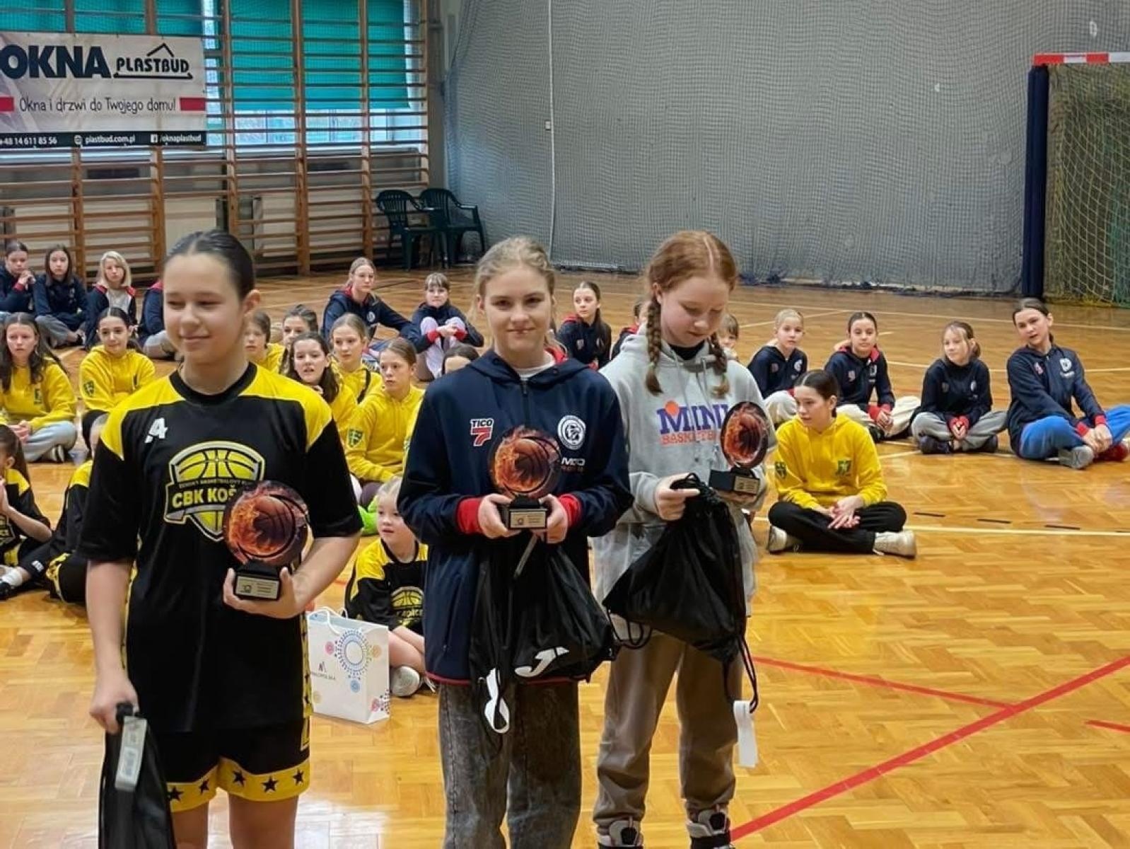 Zdjęcie w galerii na portalu naszraciborz.pl: Zdecydował jeden punkt. KS Minibasketball Racibórz na drugim miejscu Bochnia Cup 2025 wiadomości z regionu