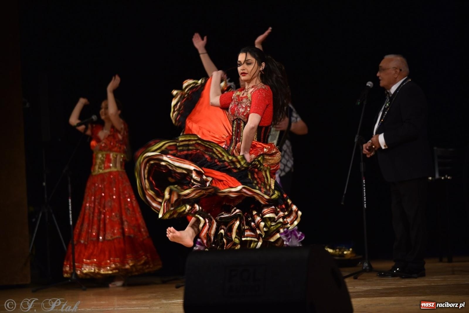 Zdjęcie w galerii na portalu naszraciborz.pl: Od czardasza do przeboju – Don Vasyl zachwycił publiczność wiadomości z regionu