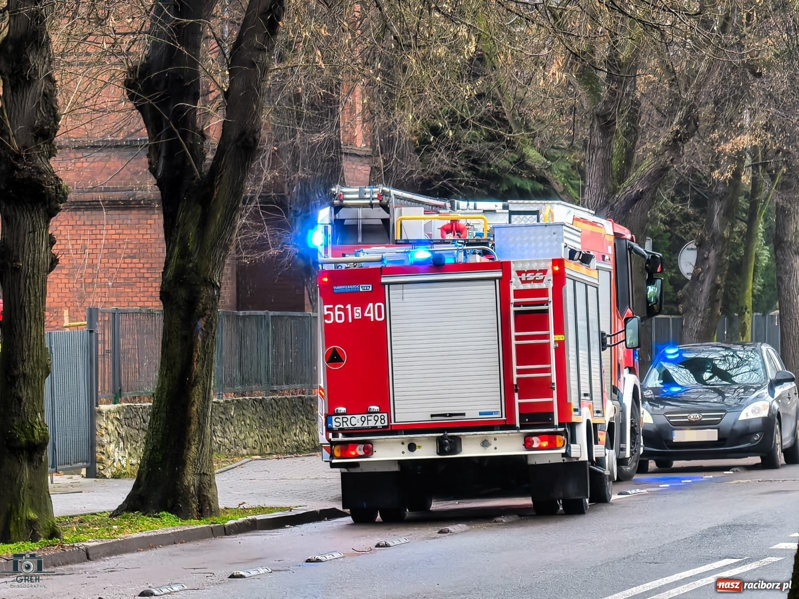 Zdjęcie w galerii na portalu naszraciborz.pl: Alarm bombowy w CKZiU nr 1 w Raciborzu wiadomości z regionu