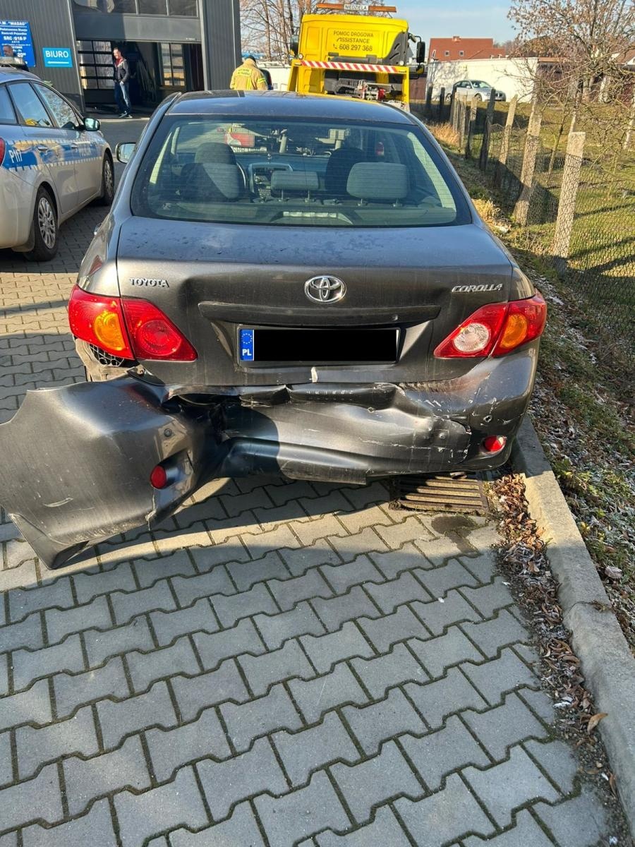 Zdjęcie w galerii na portalu naszraciborz.pl: Fiat wjechał w tył toyoty na Opawskiej wiadomości z regionu