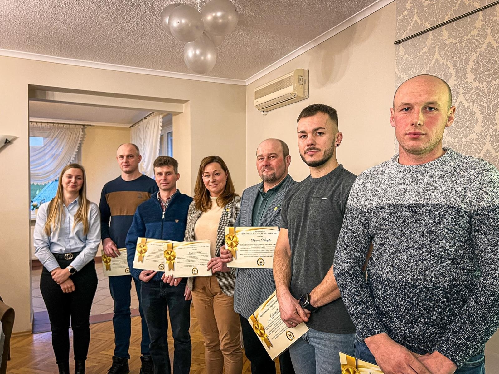 Zdjęcie w galerii na portalu naszraciborz.pl: Kalendarz na 2025 r. zatwierdzony. Hodowcy koni z naszego powiatu na spotkaniu w Ligocie Książęcej wiadomości z regionu