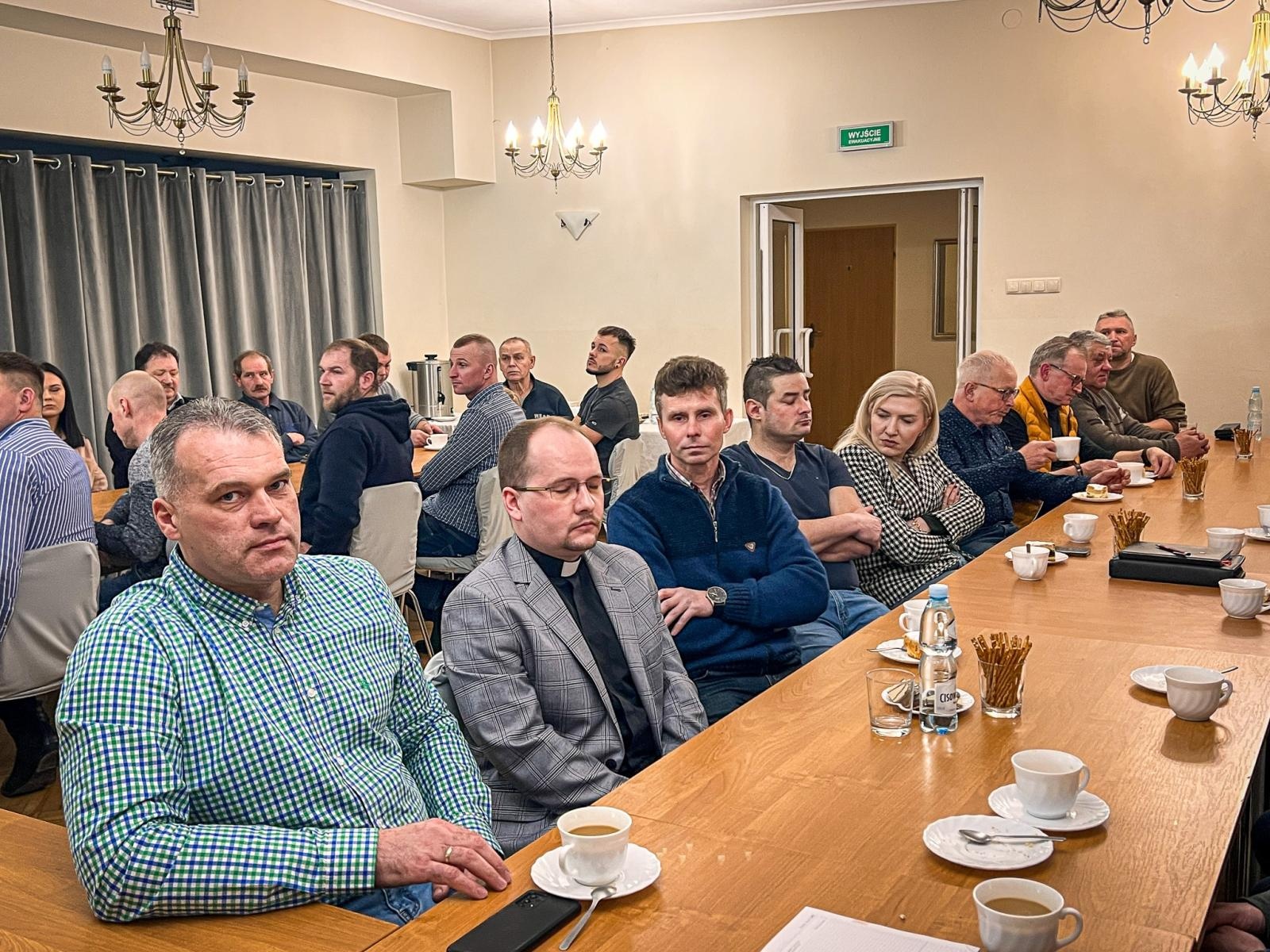 Zdjęcie w galerii na portalu naszraciborz.pl: Kalendarz na 2025 r. zatwierdzony. Hodowcy koni z naszego powiatu na spotkaniu w Ligocie Książęcej wiadomości z regionu