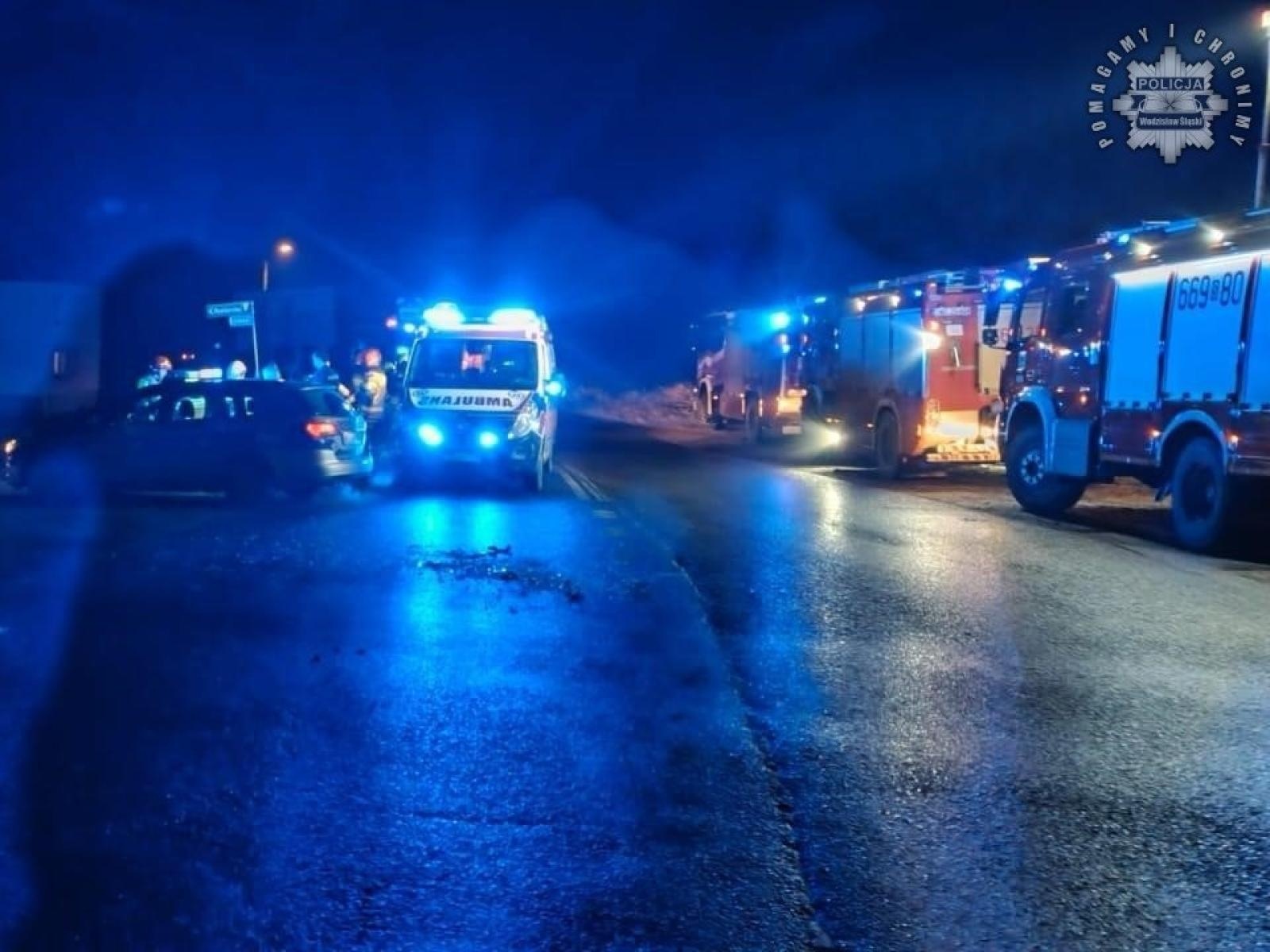 Zdjęcie w galerii na portalu naszraciborz.pl: Poszukiwany listem gończym oszust podatkowy z Czech wpadł przez kolizję niedaleko Raciborza wiadomości z regionu