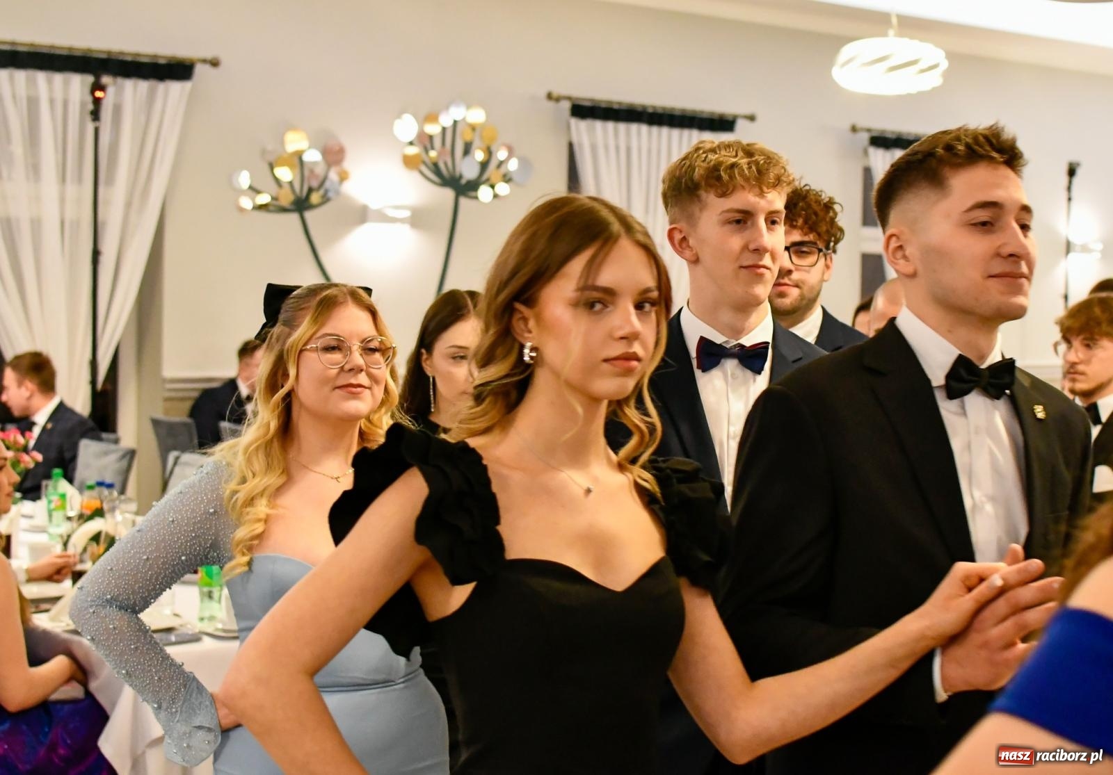 Zdjęcie w galerii na portalu naszraciborz.pl: Studniówka raciborskiego Mechanika [FOTO i WIDEO] wiadomości z regionu