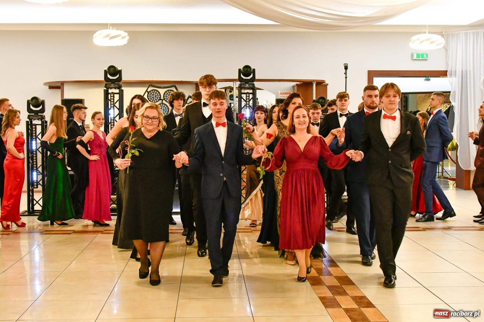 Zdjęcie w galerii na portalu naszraciborz.pl: Studniówka raciborskiego Mechanika [FOTO i WIDEO] wiadomości z regionu