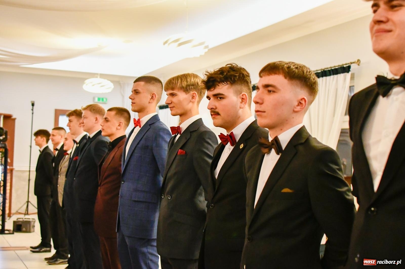 Zdjęcie w galerii na portalu naszraciborz.pl: Studniówka raciborskiego Mechanika [FOTO i WIDEO] wiadomości z regionu