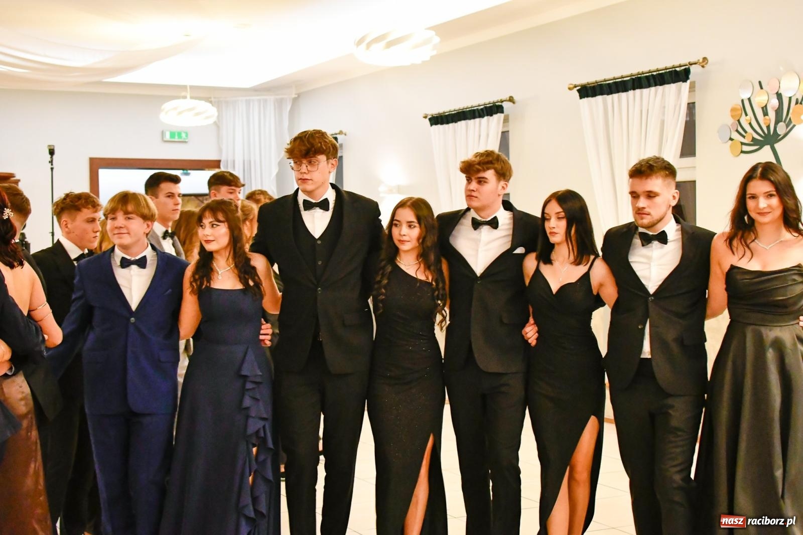 Zdjęcie w galerii na portalu naszraciborz.pl: Studniówka raciborskiego Mechanika [FOTO i WIDEO] wiadomości z regionu