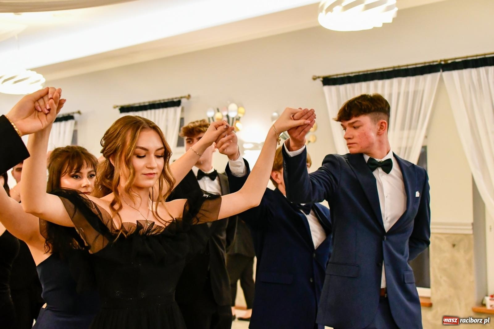 Zdjęcie w galerii na portalu naszraciborz.pl: Studniówka raciborskiego Mechanika [FOTO i WIDEO] wiadomości z regionu