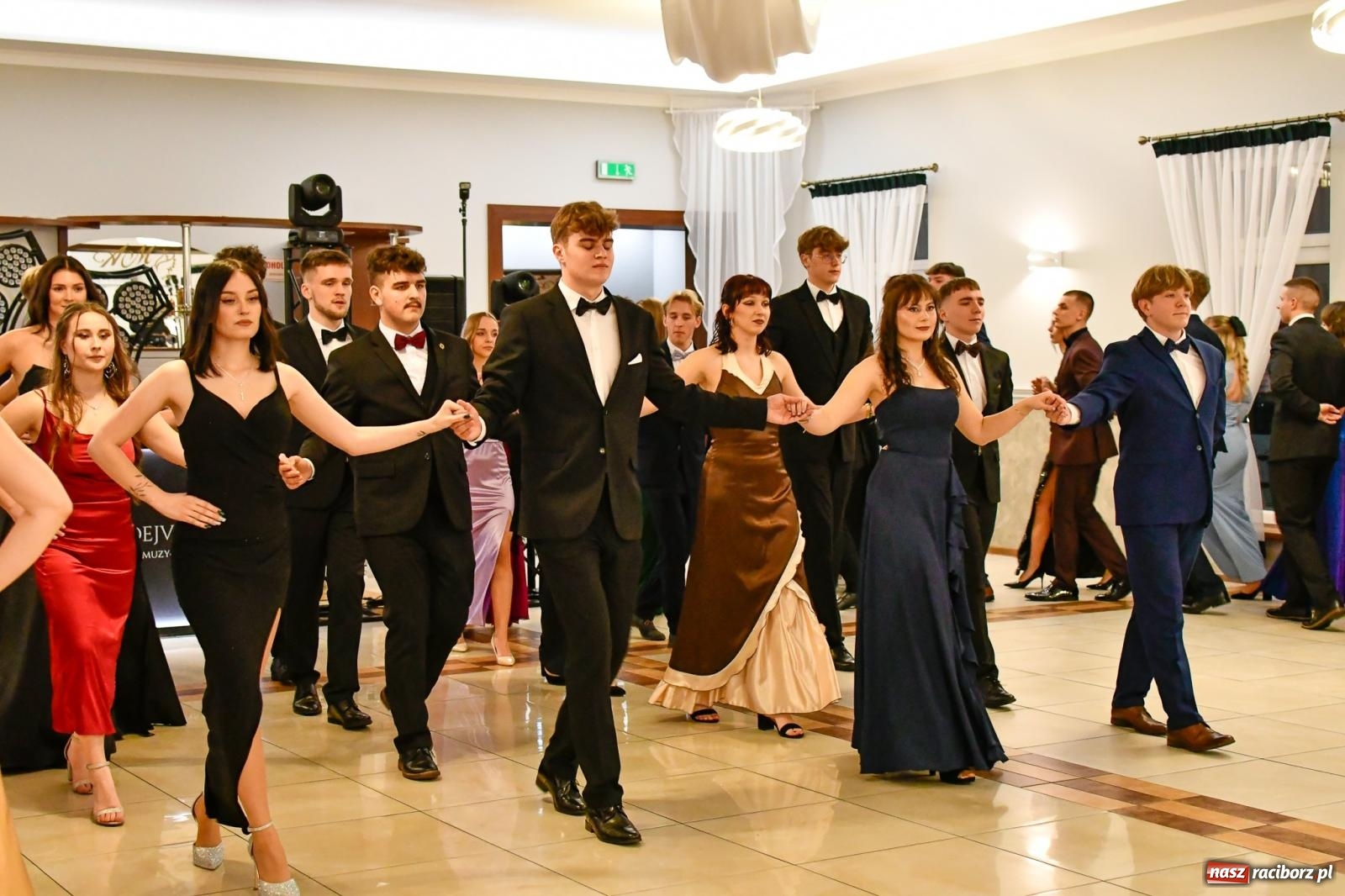 Zdjęcie w galerii na portalu naszraciborz.pl: Studniówka raciborskiego Mechanika [FOTO i WIDEO] wiadomości z regionu