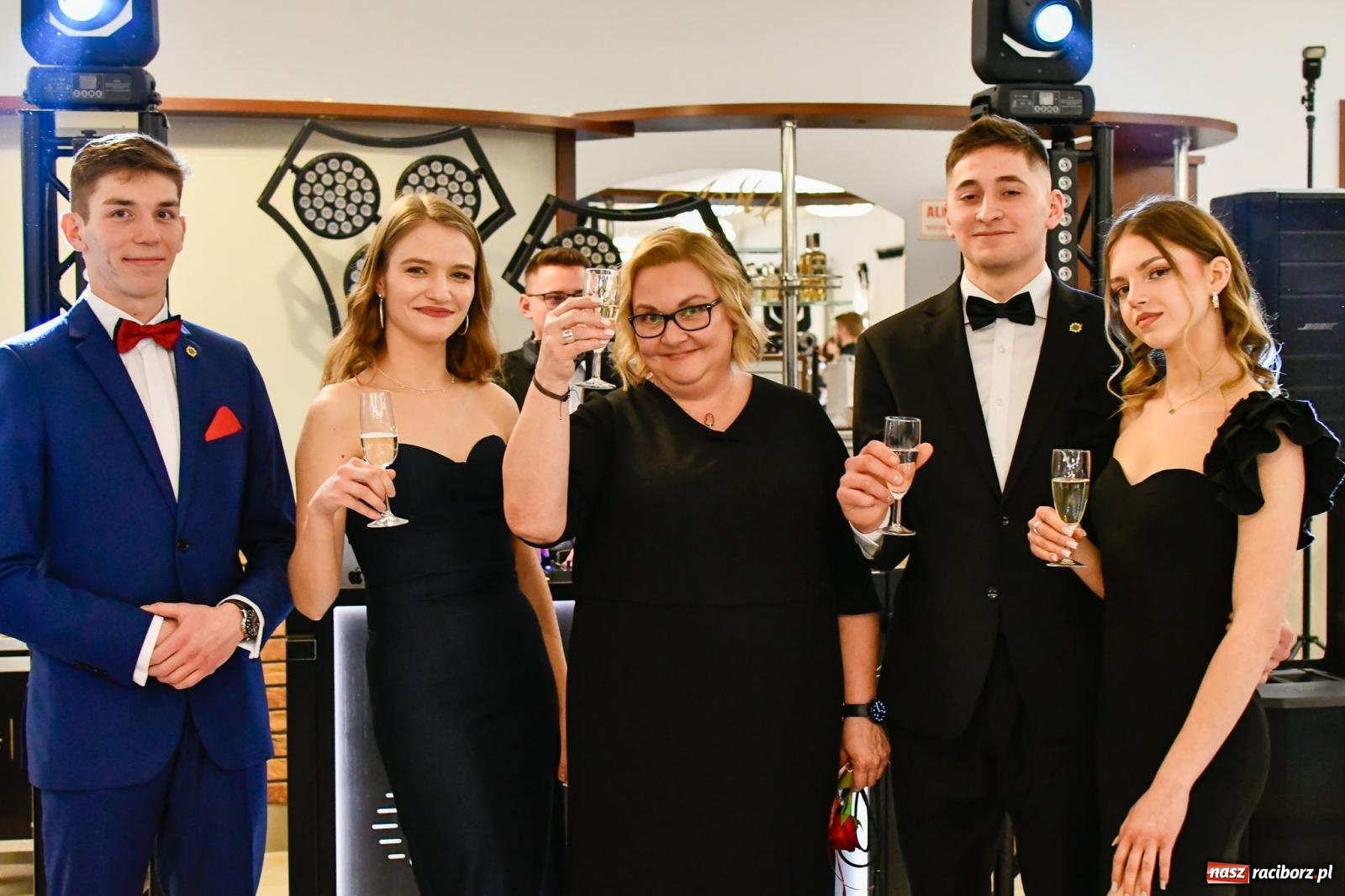 Zdjęcie w galerii na portalu naszraciborz.pl: Studniówka raciborskiego Mechanika [FOTO i WIDEO] wiadomości z regionu