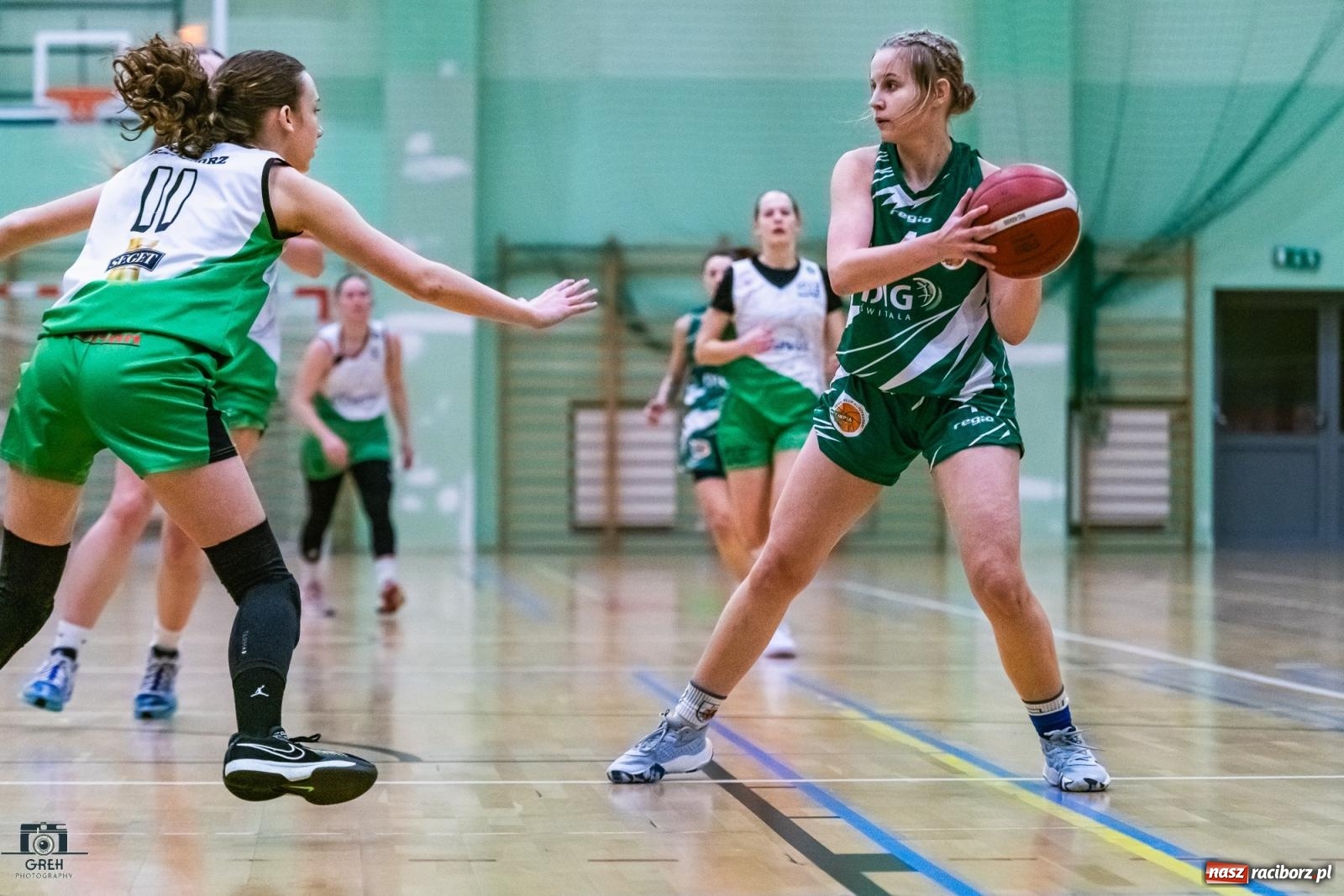 Zdjęcie w galerii na portalu naszraciborz.pl: Koszykarskie derby regionu dla wodzisławskiej Olimpii [FOTO i WIDEO] wiadomości z regionu