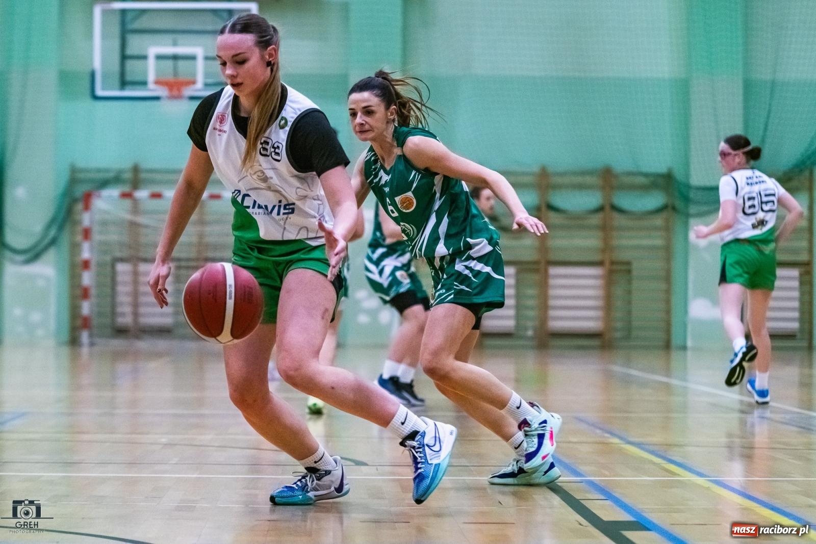 Zdjęcie w galerii na portalu naszraciborz.pl: Koszykarskie derby regionu dla wodzisławskiej Olimpii [FOTO i WIDEO] wiadomości z regionu