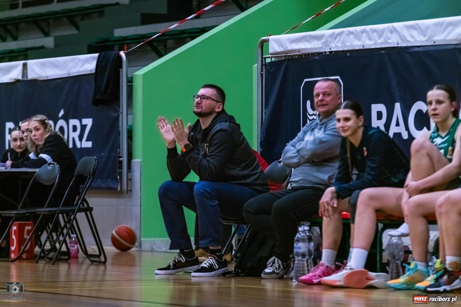 Zdjęcie w galerii na portalu naszraciborz.pl: Koszykarskie derby regionu dla wodzisławskiej Olimpii [FOTO i WIDEO] wiadomości z regionu