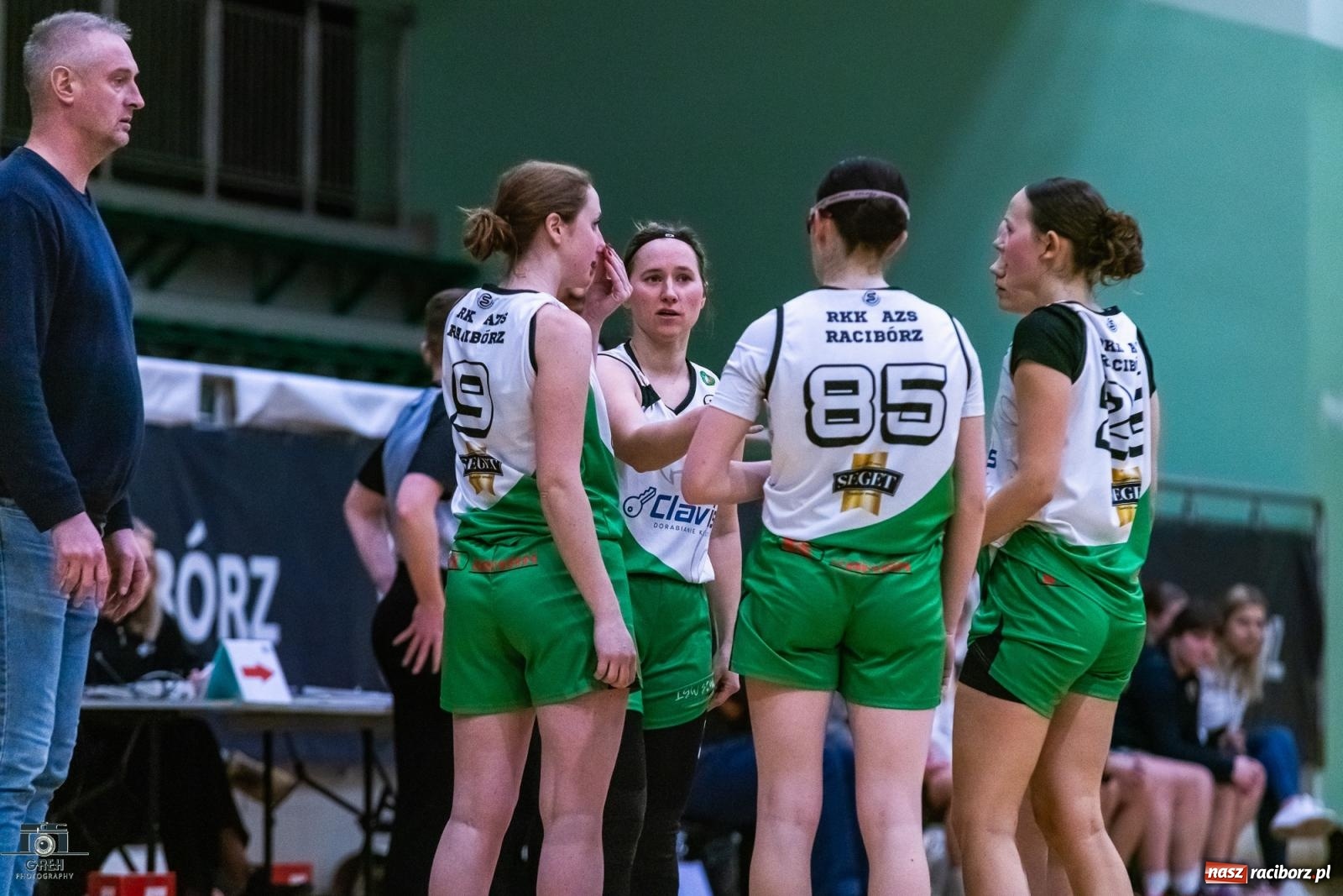 Zdjęcie w galerii na portalu naszraciborz.pl: Koszykarskie derby regionu dla wodzisławskiej Olimpii [FOTO i WIDEO] wiadomości z regionu