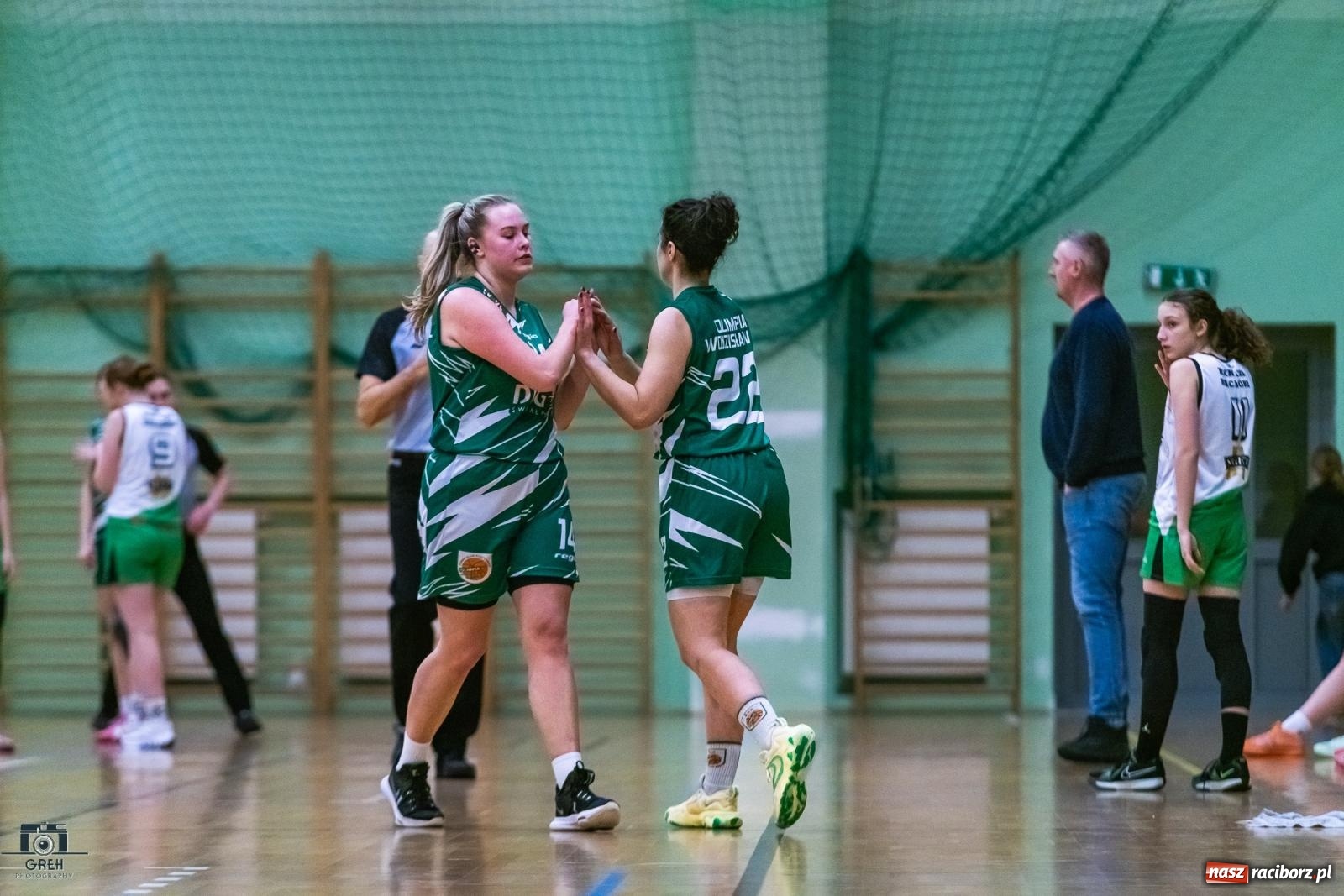 Zdjęcie w galerii na portalu naszraciborz.pl: Koszykarskie derby regionu dla wodzisławskiej Olimpii [FOTO i WIDEO] wiadomości z regionu