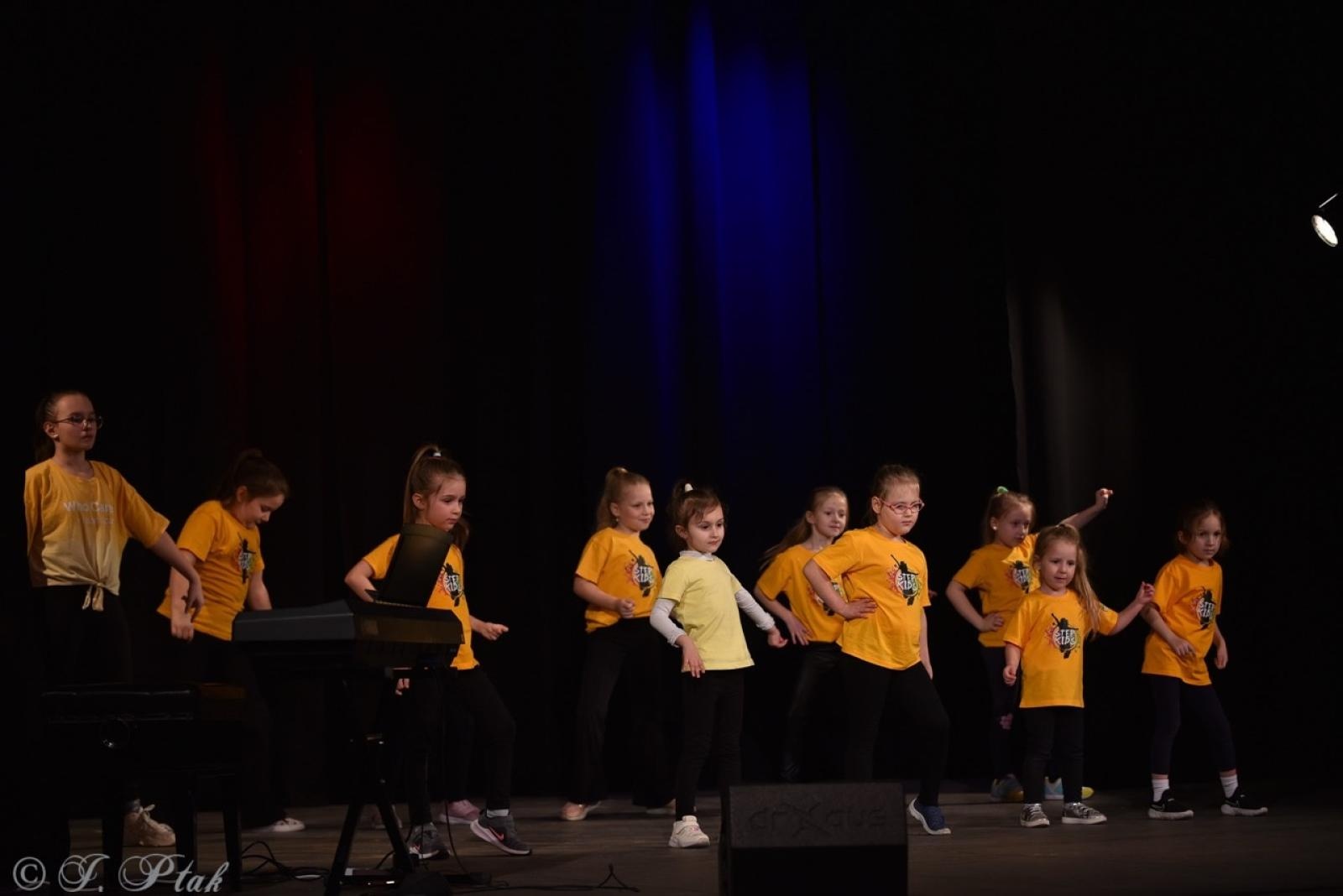 Zdjęcie w galerii na portalu naszraciborz.pl: Wieczór Otwartego Mikrofonu w Raciborzu – muzyka, taniec i poezja wiadomości z regionu