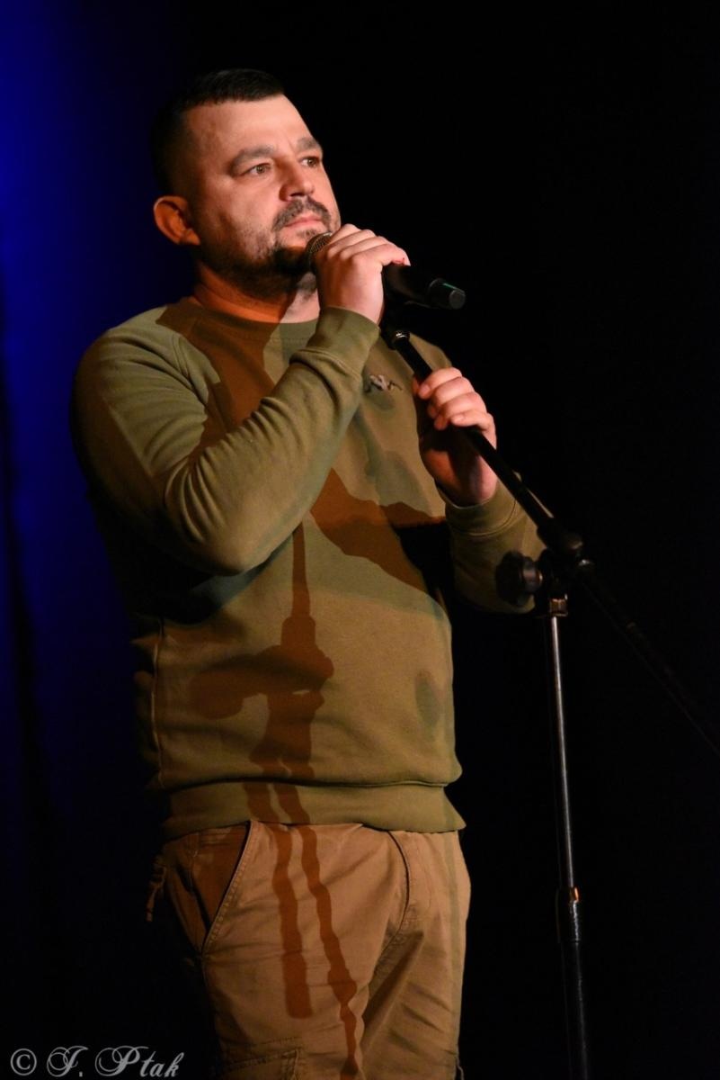 Zdjęcie w galerii na portalu naszraciborz.pl: Wieczór Otwartego Mikrofonu w Raciborzu – muzyka, taniec i poezja wiadomości z regionu