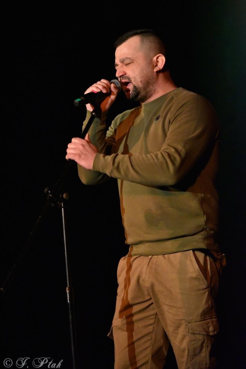 Zdjęcie w galerii na portalu naszraciborz.pl: Wieczór Otwartego Mikrofonu w Raciborzu – muzyka, taniec i poezja wiadomości z regionu