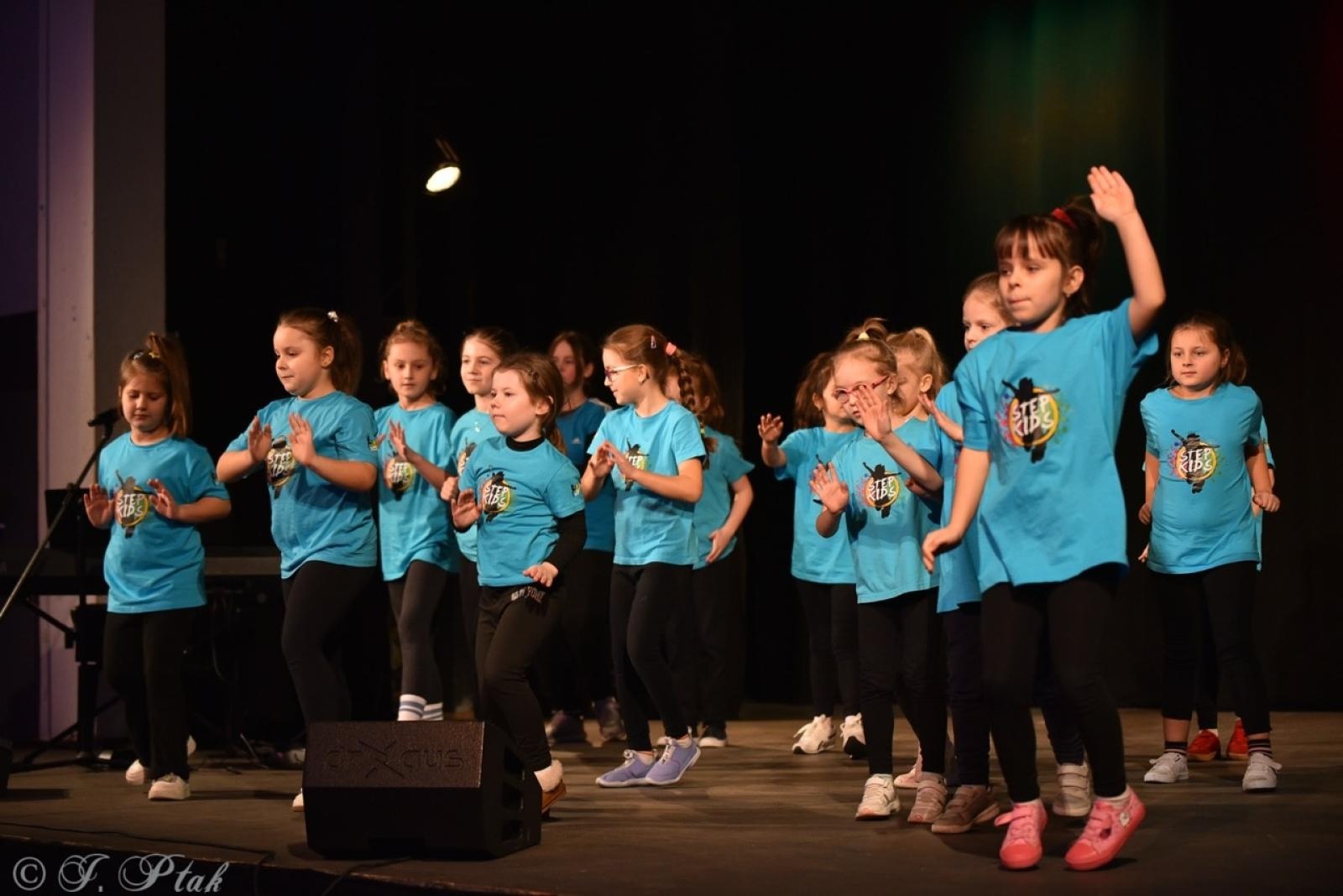 Zdjęcie w galerii na portalu naszraciborz.pl: Wieczór Otwartego Mikrofonu w Raciborzu – muzyka, taniec i poezja wiadomości z regionu