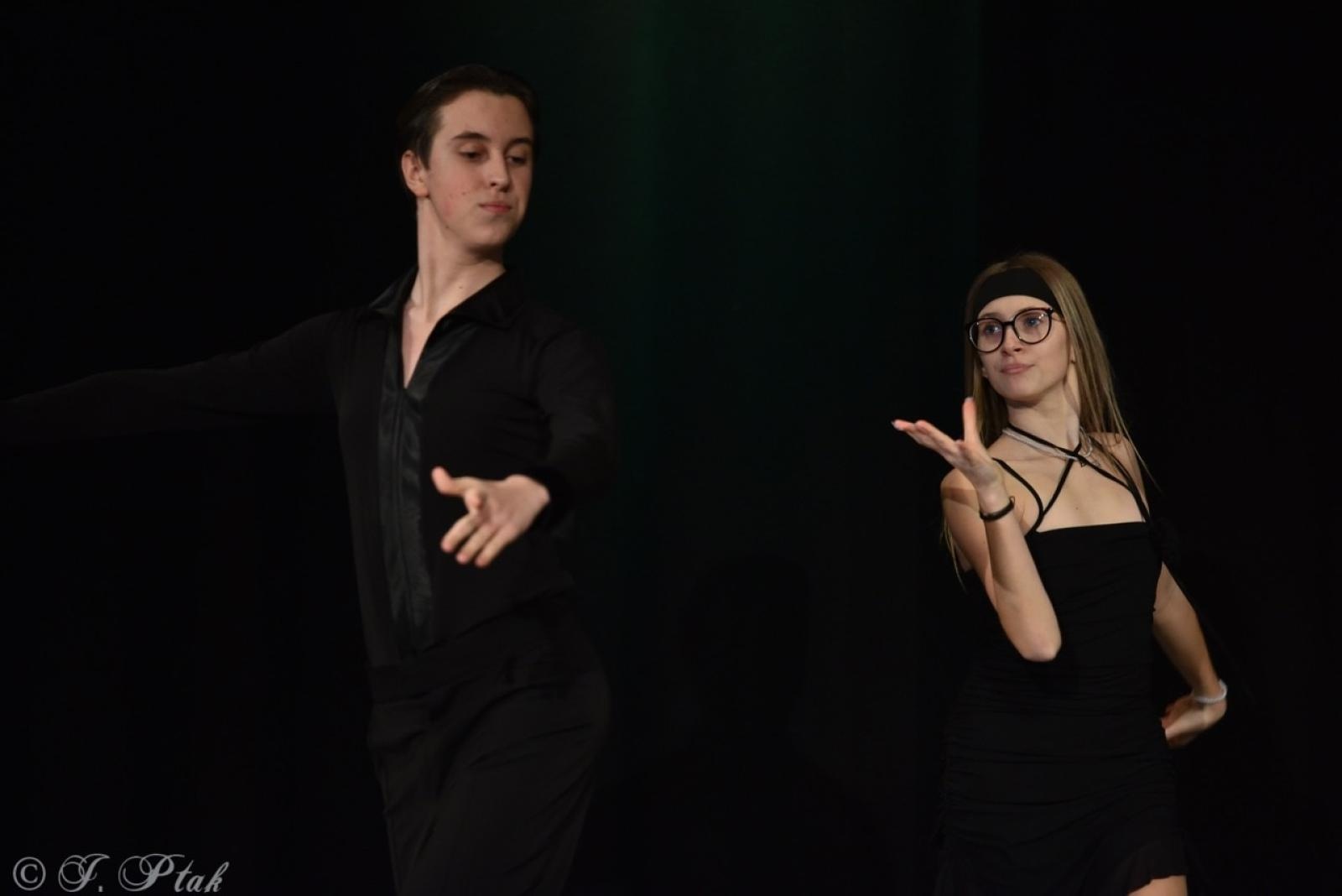 Zdjęcie w galerii na portalu naszraciborz.pl: Wieczór Otwartego Mikrofonu w Raciborzu – muzyka, taniec i poezja wiadomości z regionu