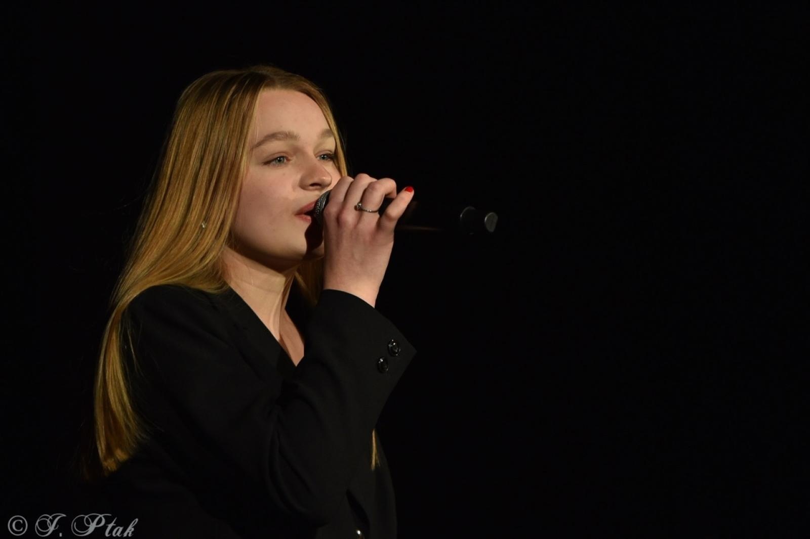 Zdjęcie w galerii na portalu naszraciborz.pl: Wieczór Otwartego Mikrofonu w Raciborzu – muzyka, taniec i poezja wiadomości z regionu